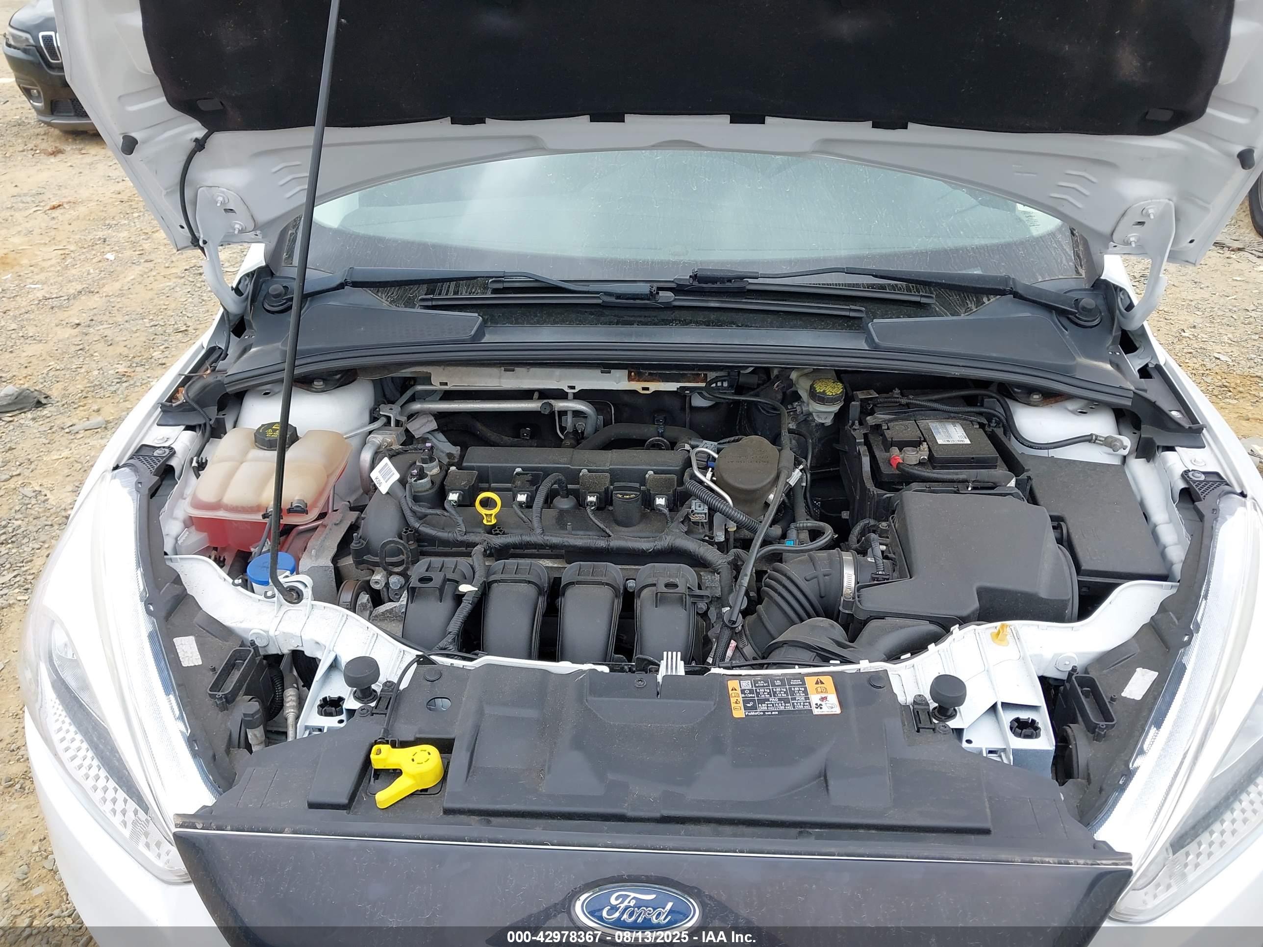 FORD FOCUS image 10