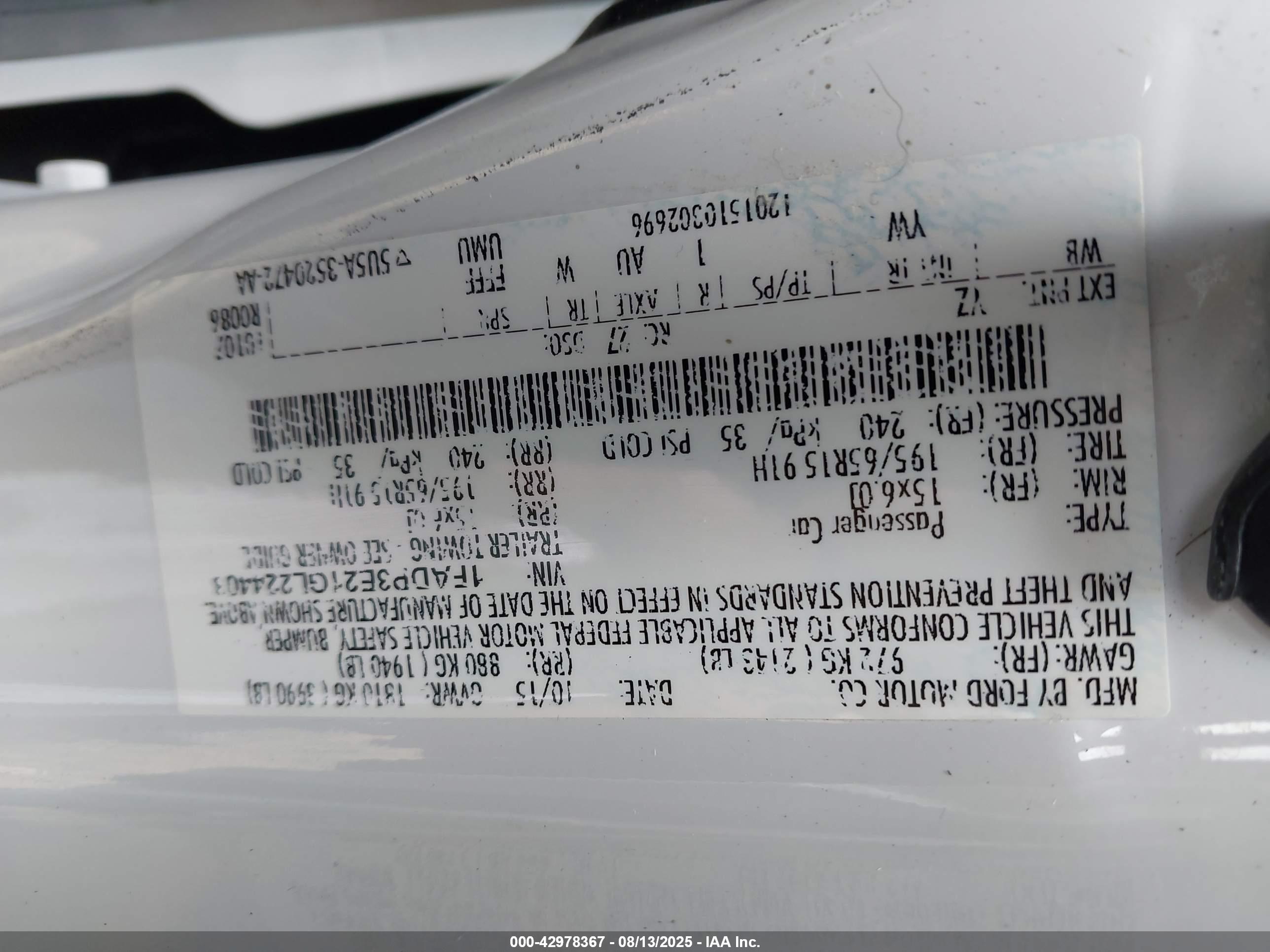 FORD FOCUS image 9
