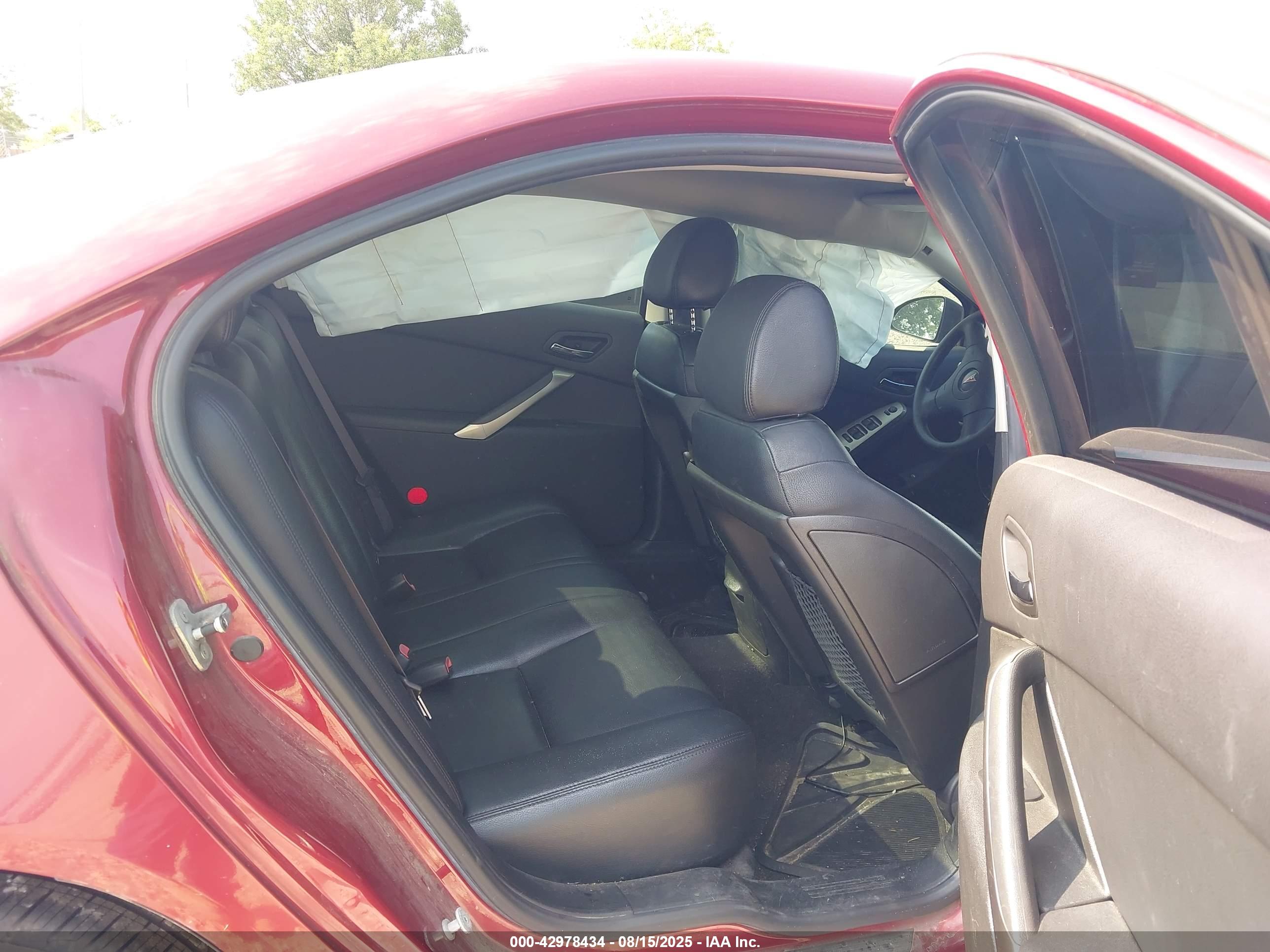 PONTIAC G6 image 8