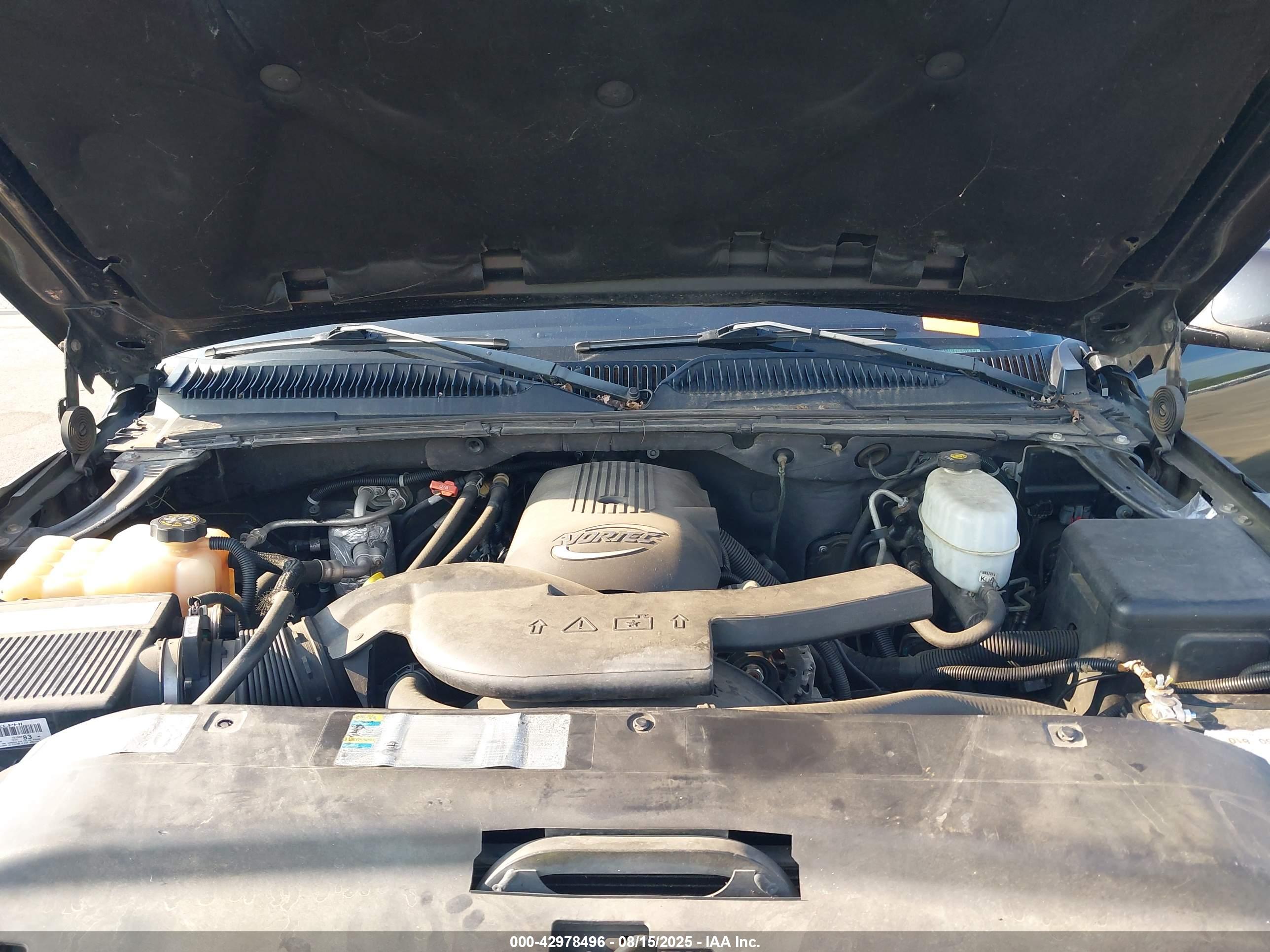 CADILLAC ESCALADE image 10
