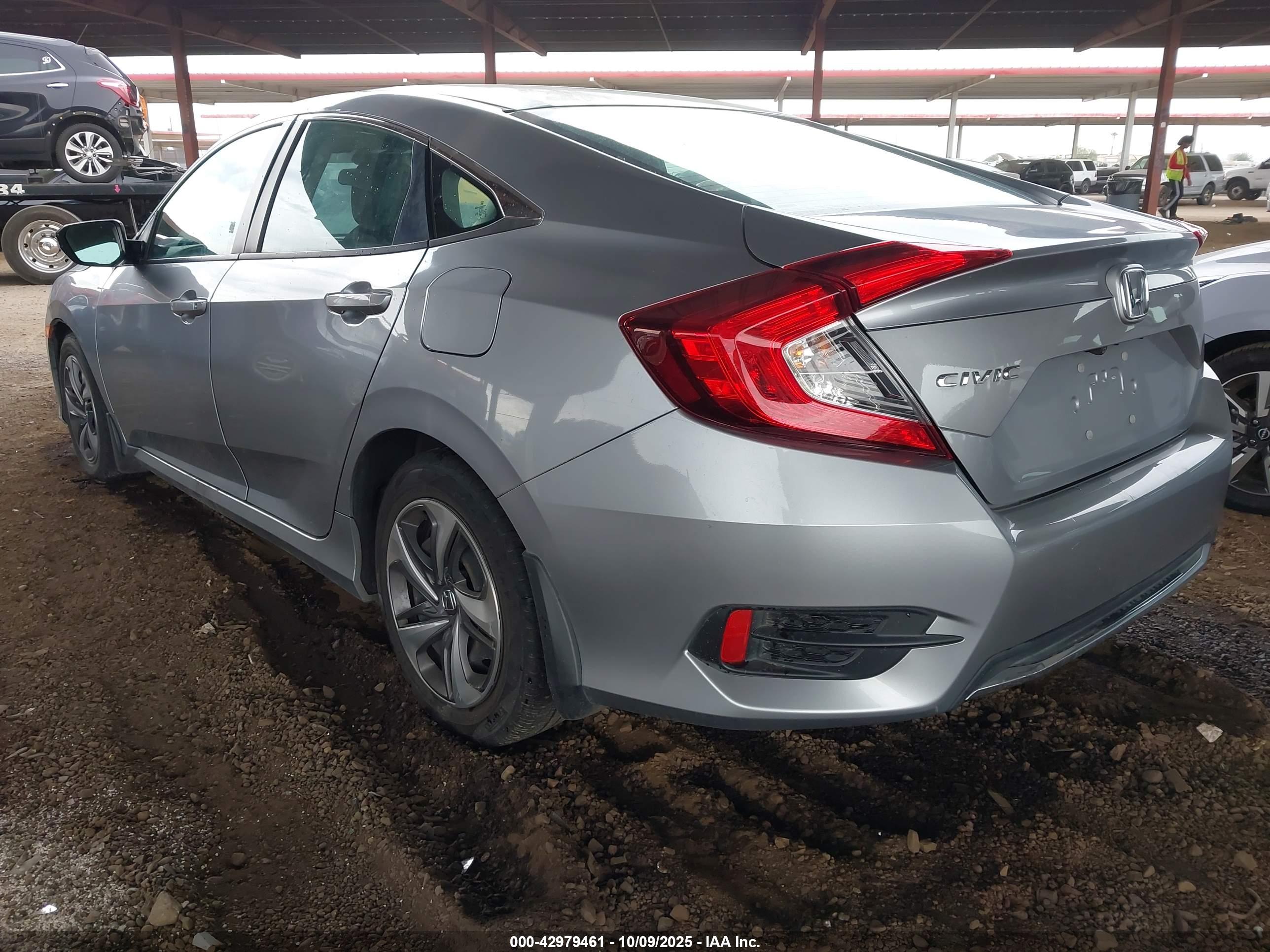 HONDA CIVIC image 3