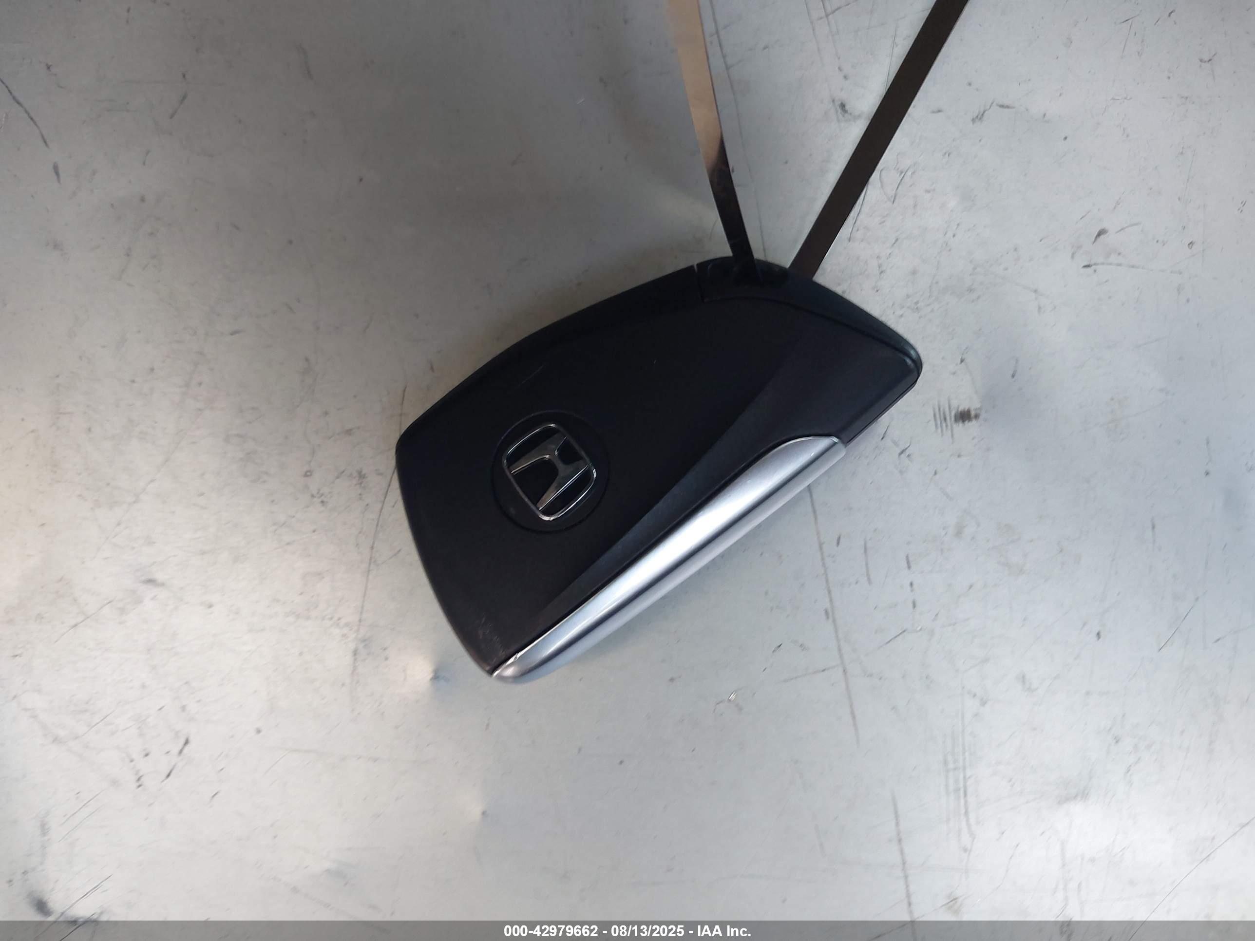 HONDA PROLOGUE image 11