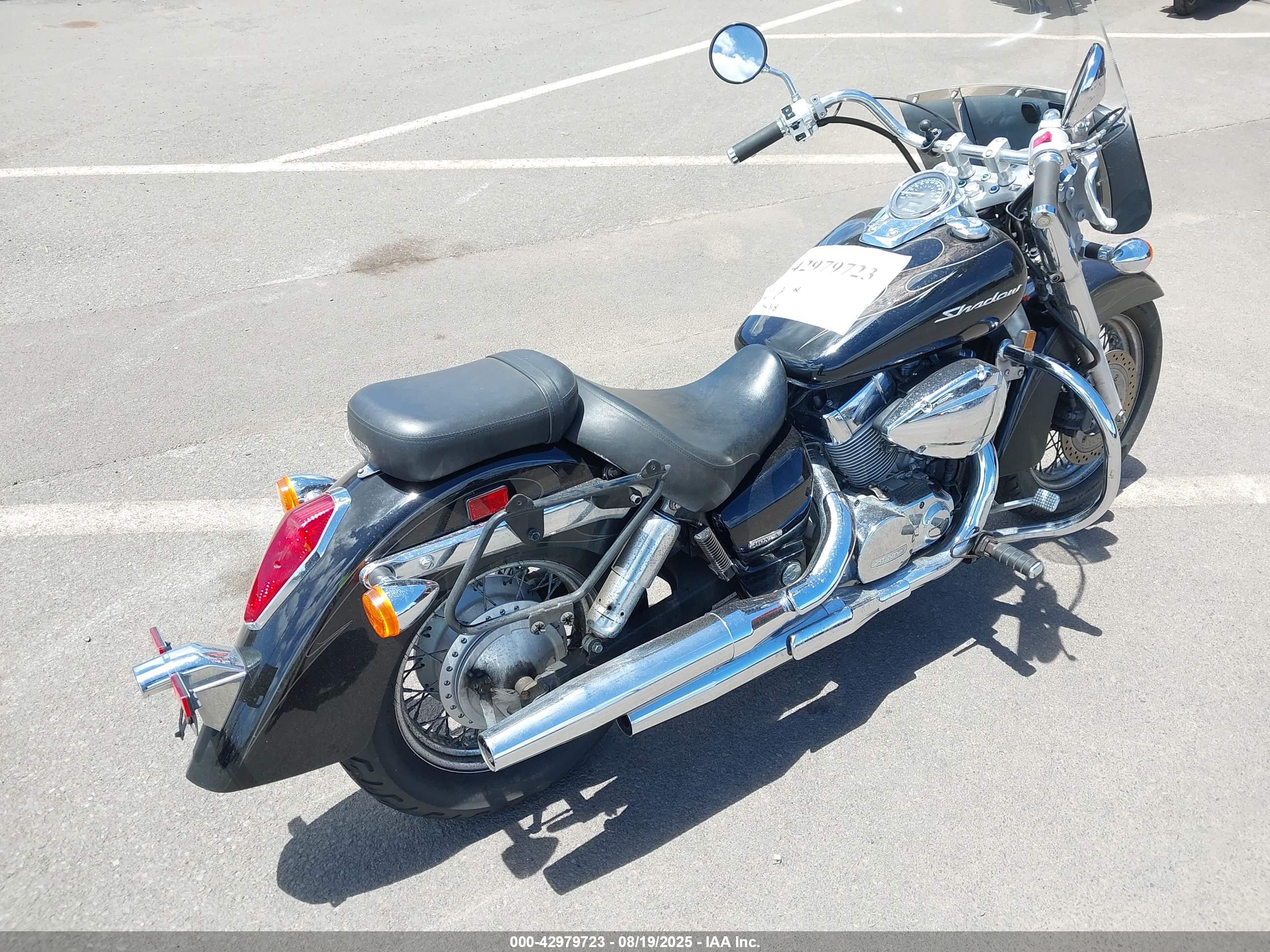 HONDA VT750 image 4