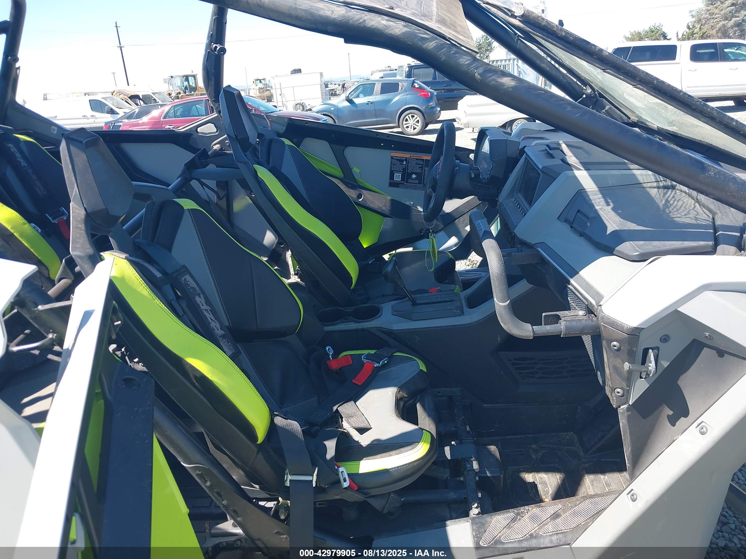 POLARIS RZR image 5