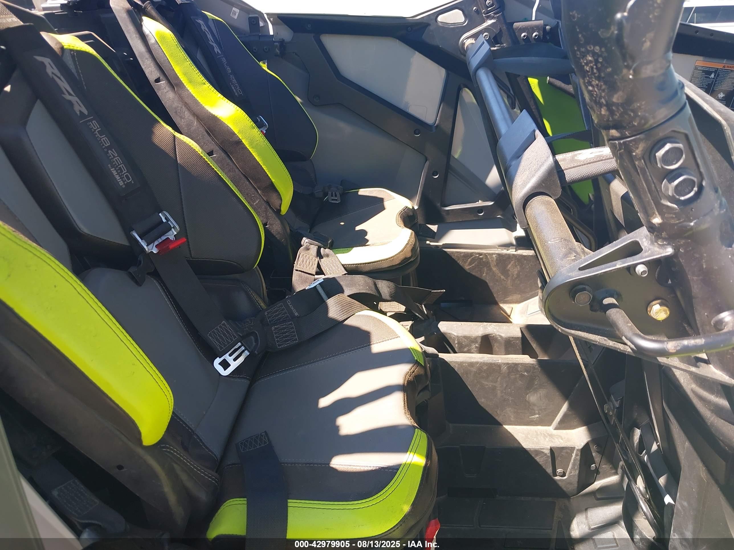 POLARIS RZR image 8