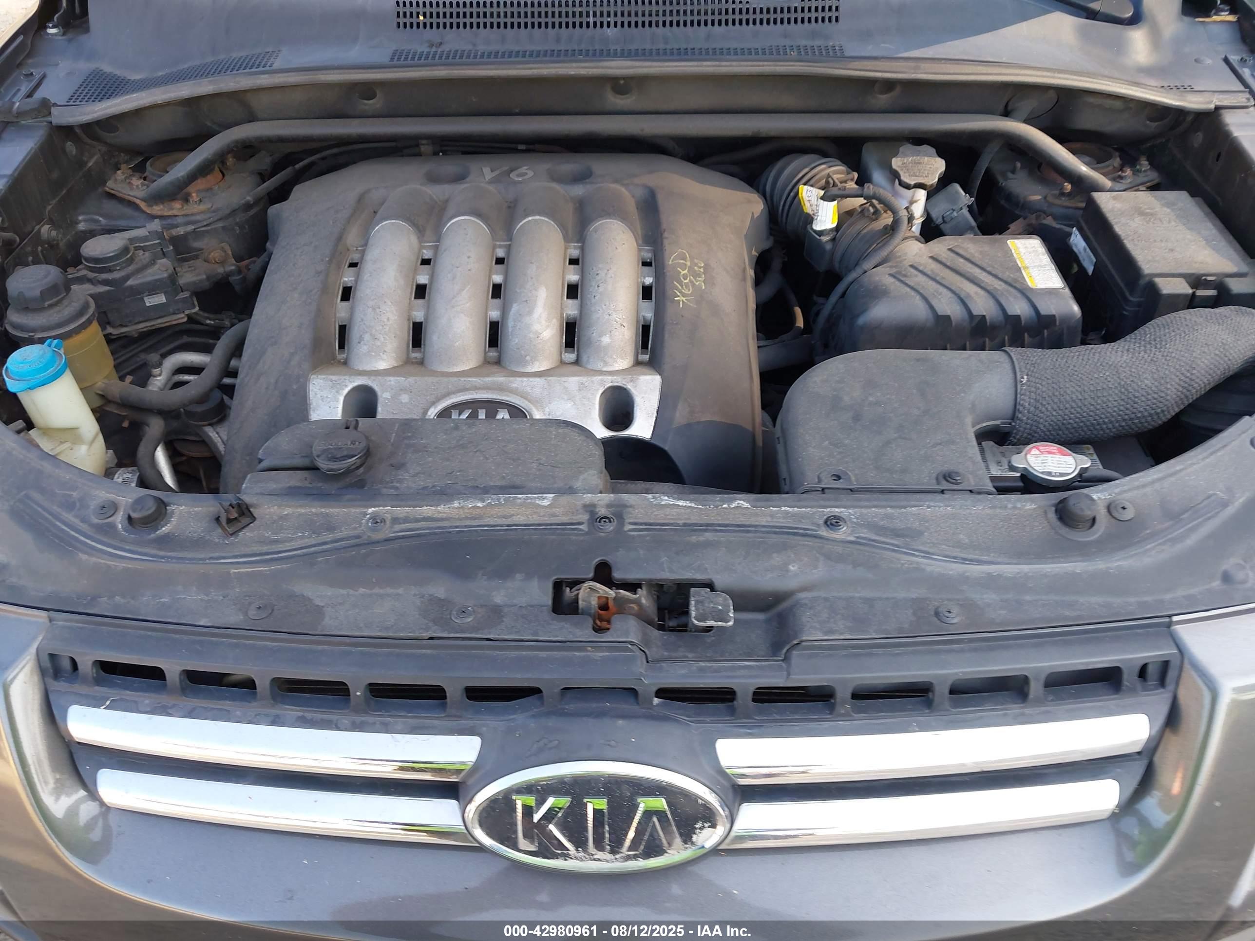 KIA SPORTAGE image 10