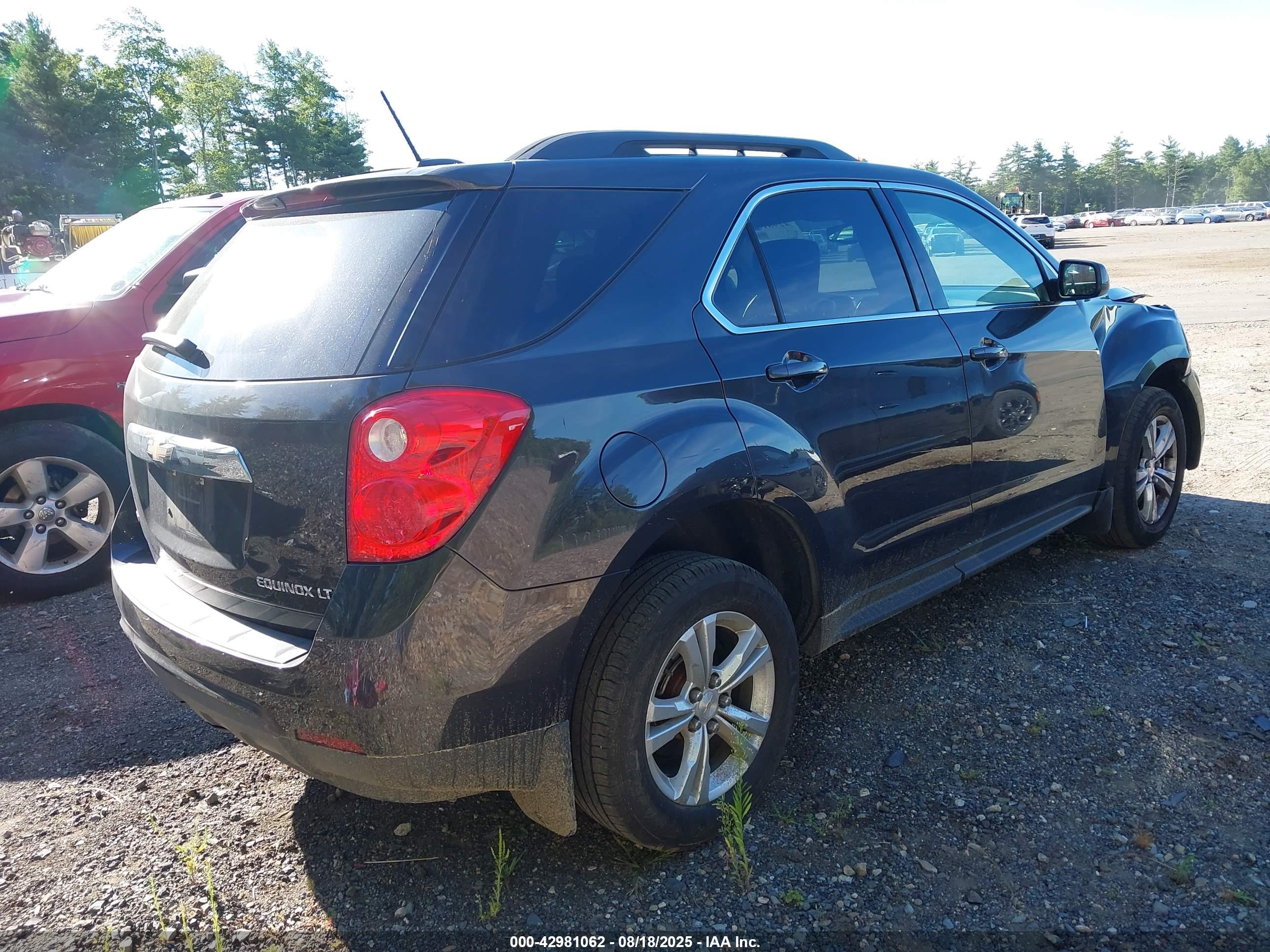 CHEVROLET EQUINOX image 4