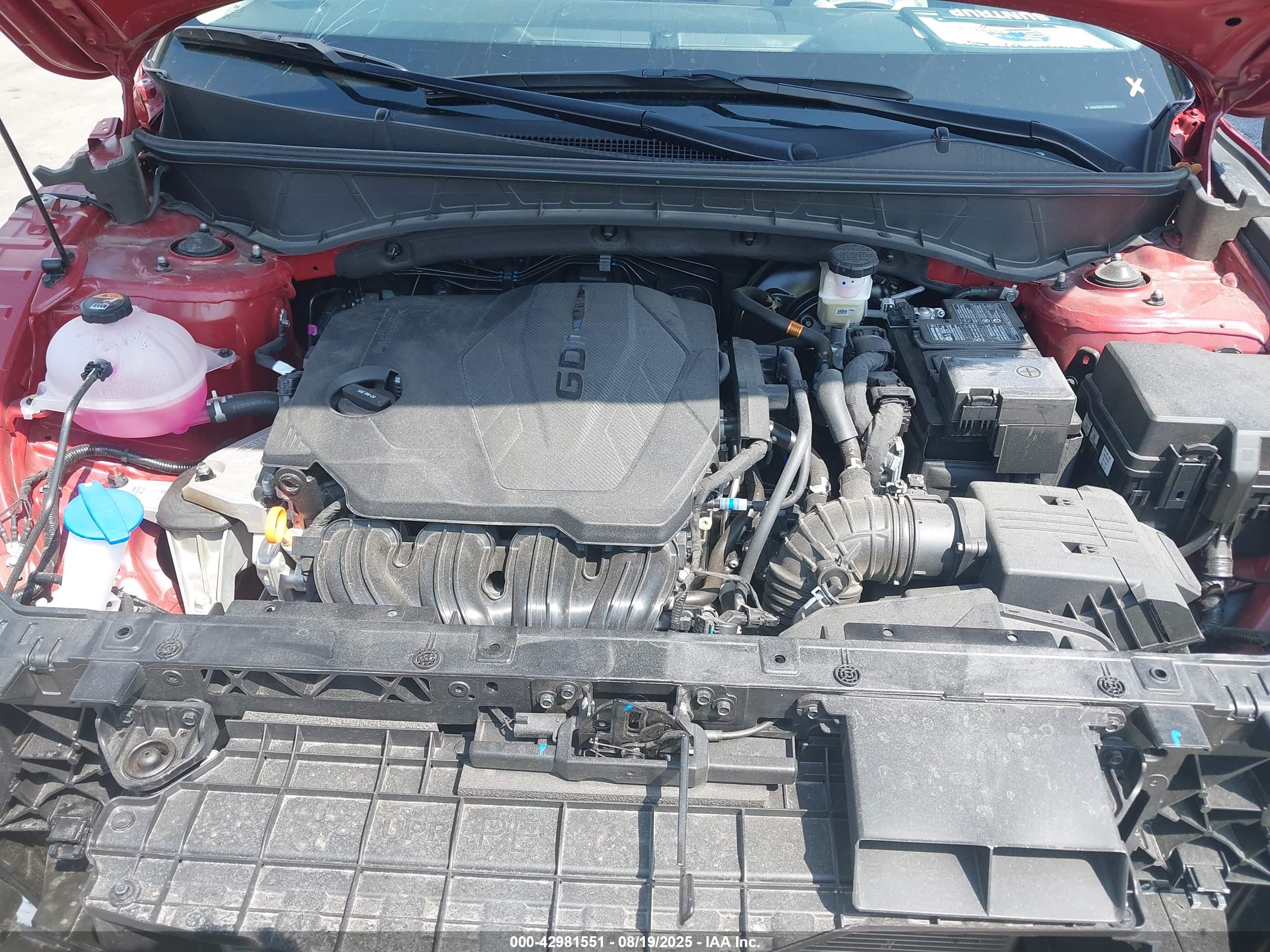 HYUNDAI TUCSON image 10