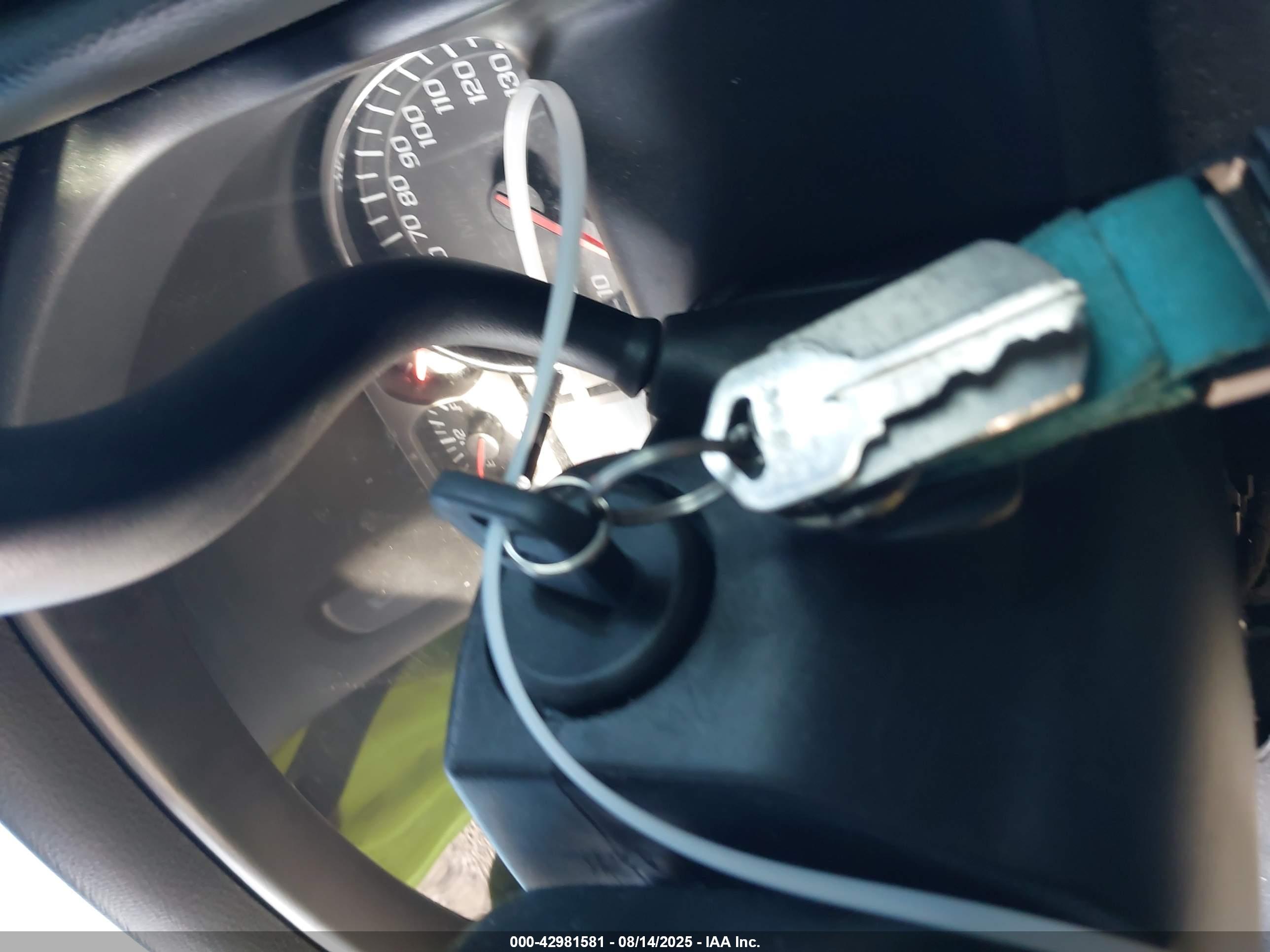 GMC SIERRA image 11