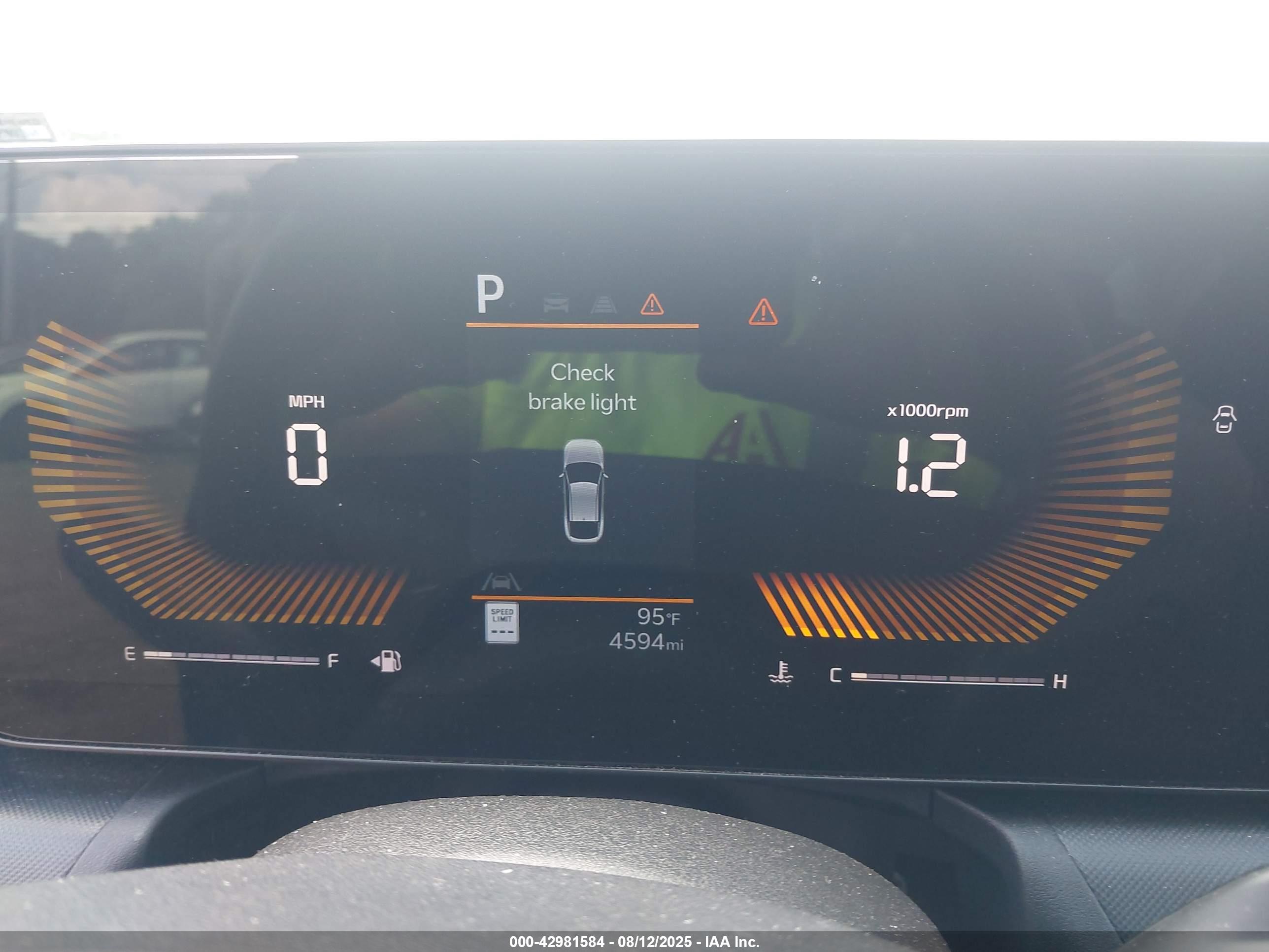 KIA K4 image 7