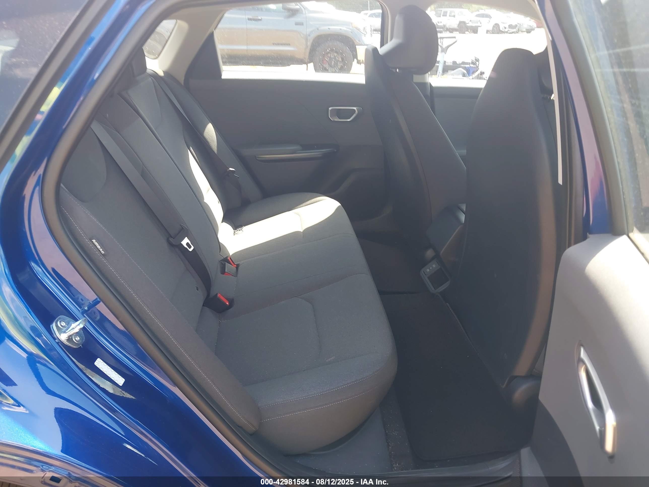 KIA K4 image 8