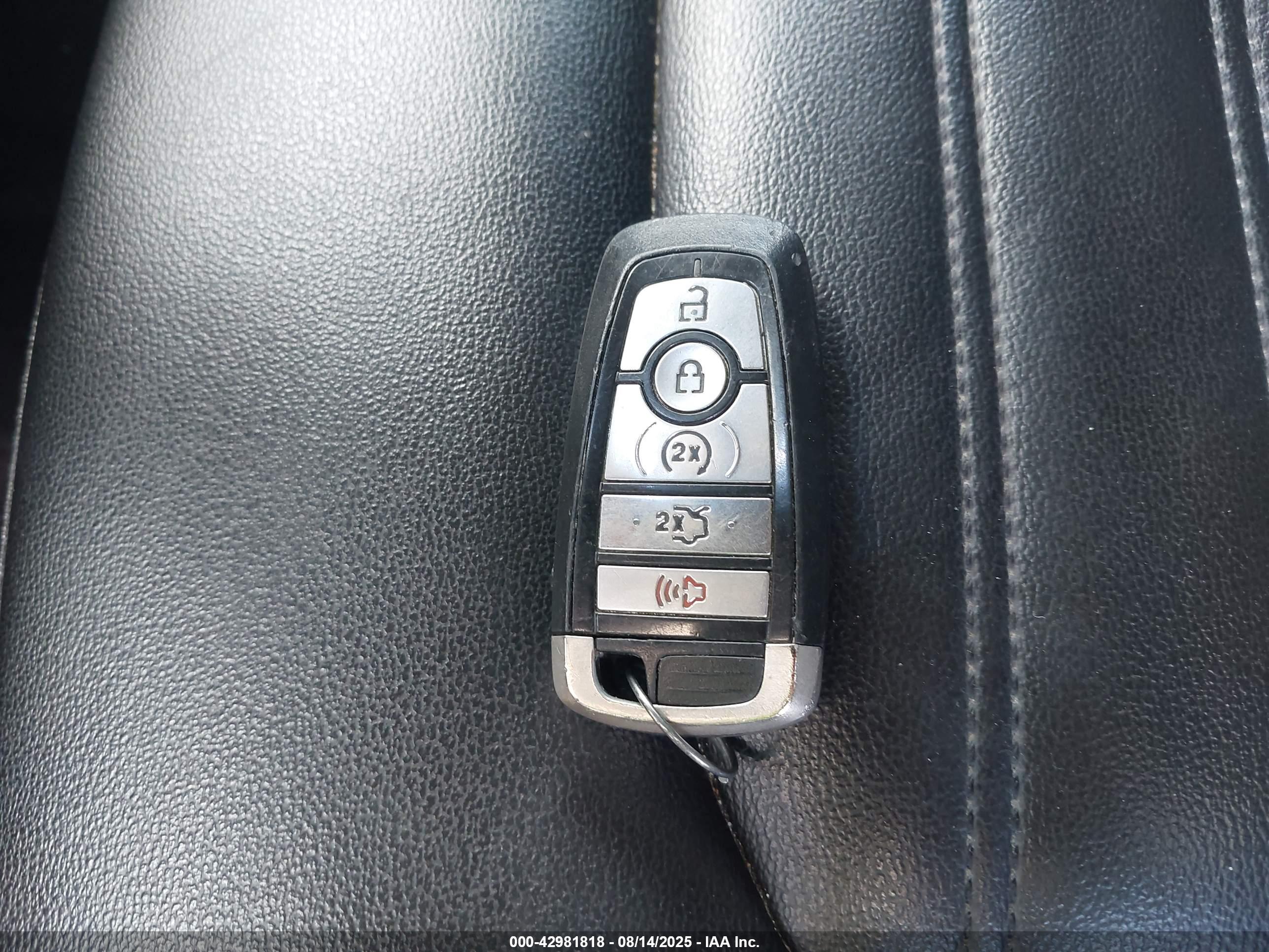 FORD EDGE image 11
