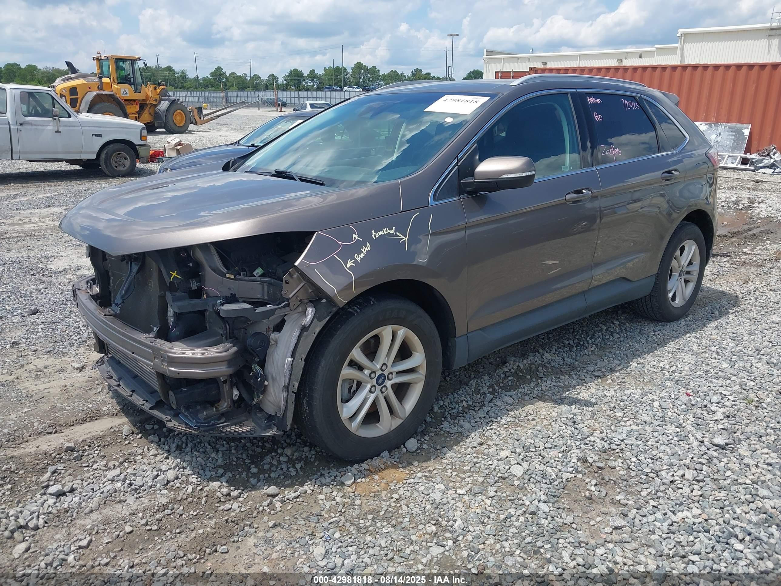 FORD EDGE image 2