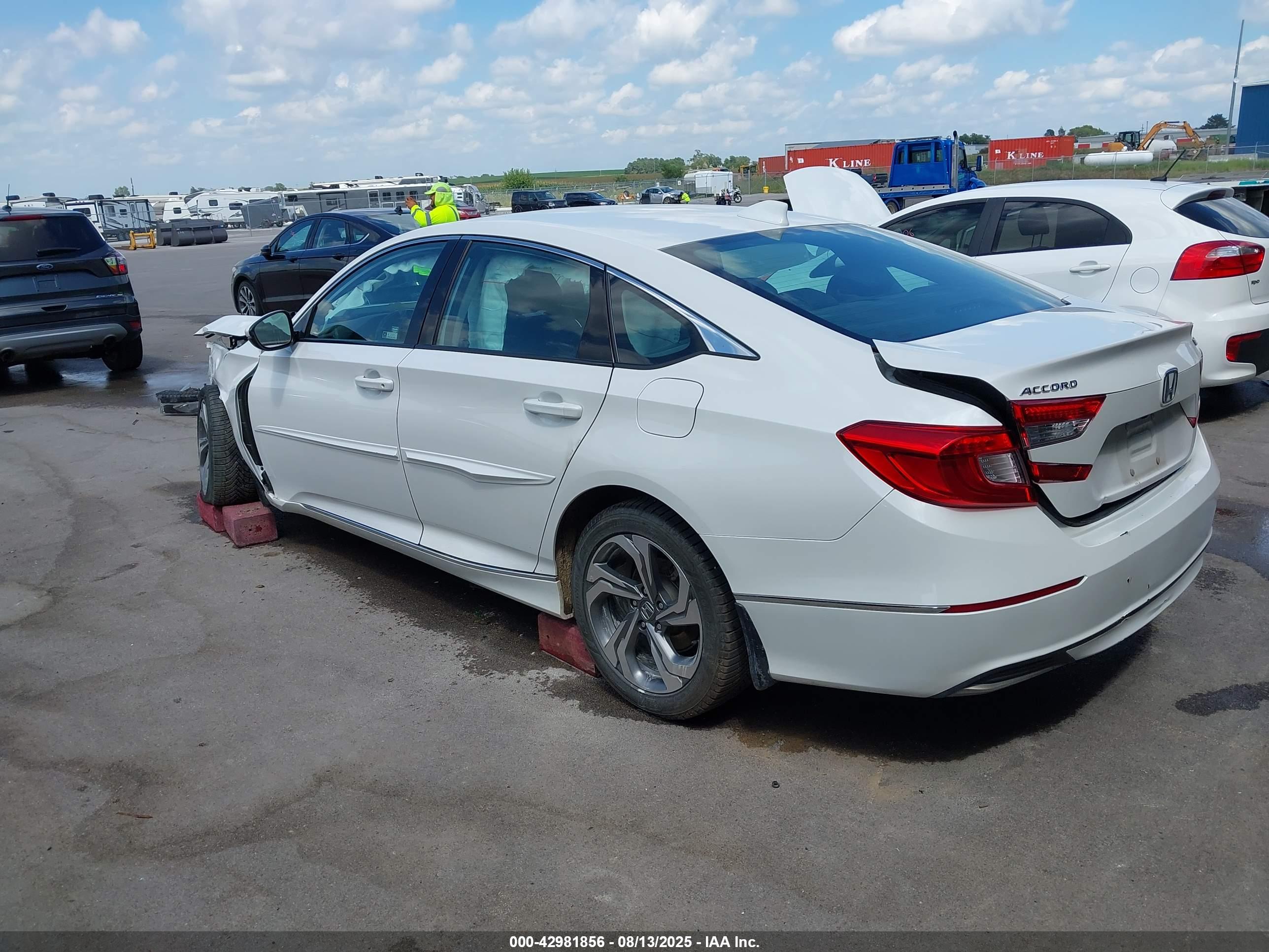 HONDA ACCORD image 3