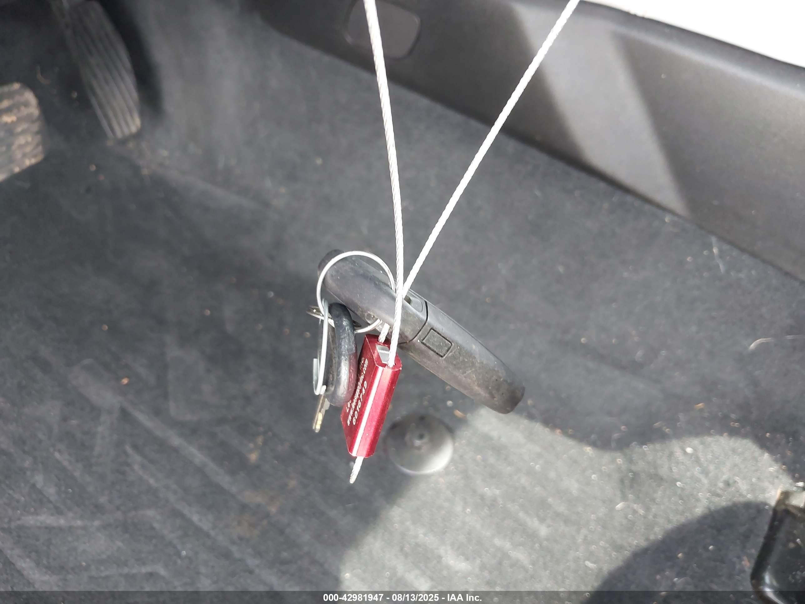 GMC CANYON image 11