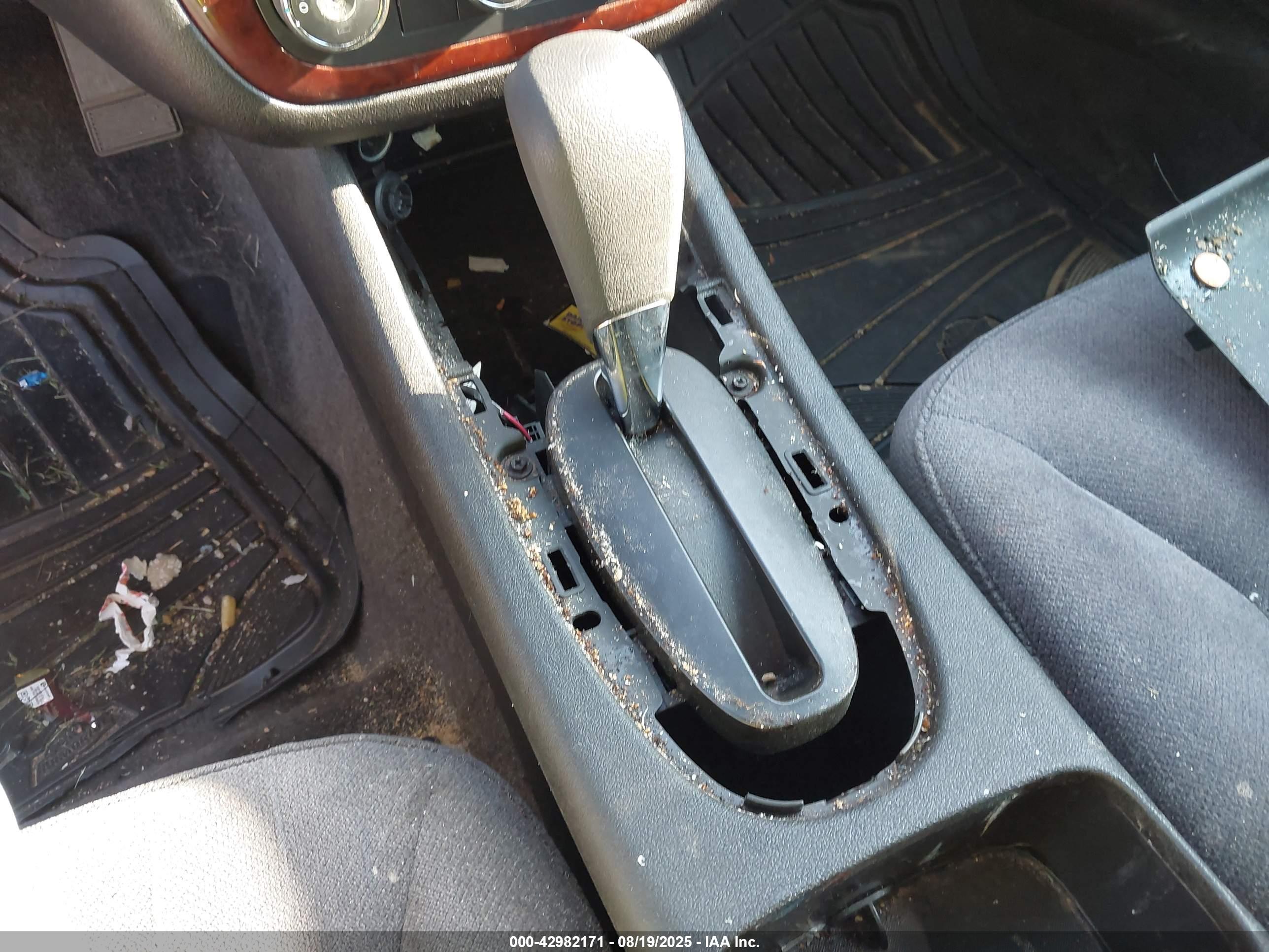 CHEVROLET IMPALA image 6