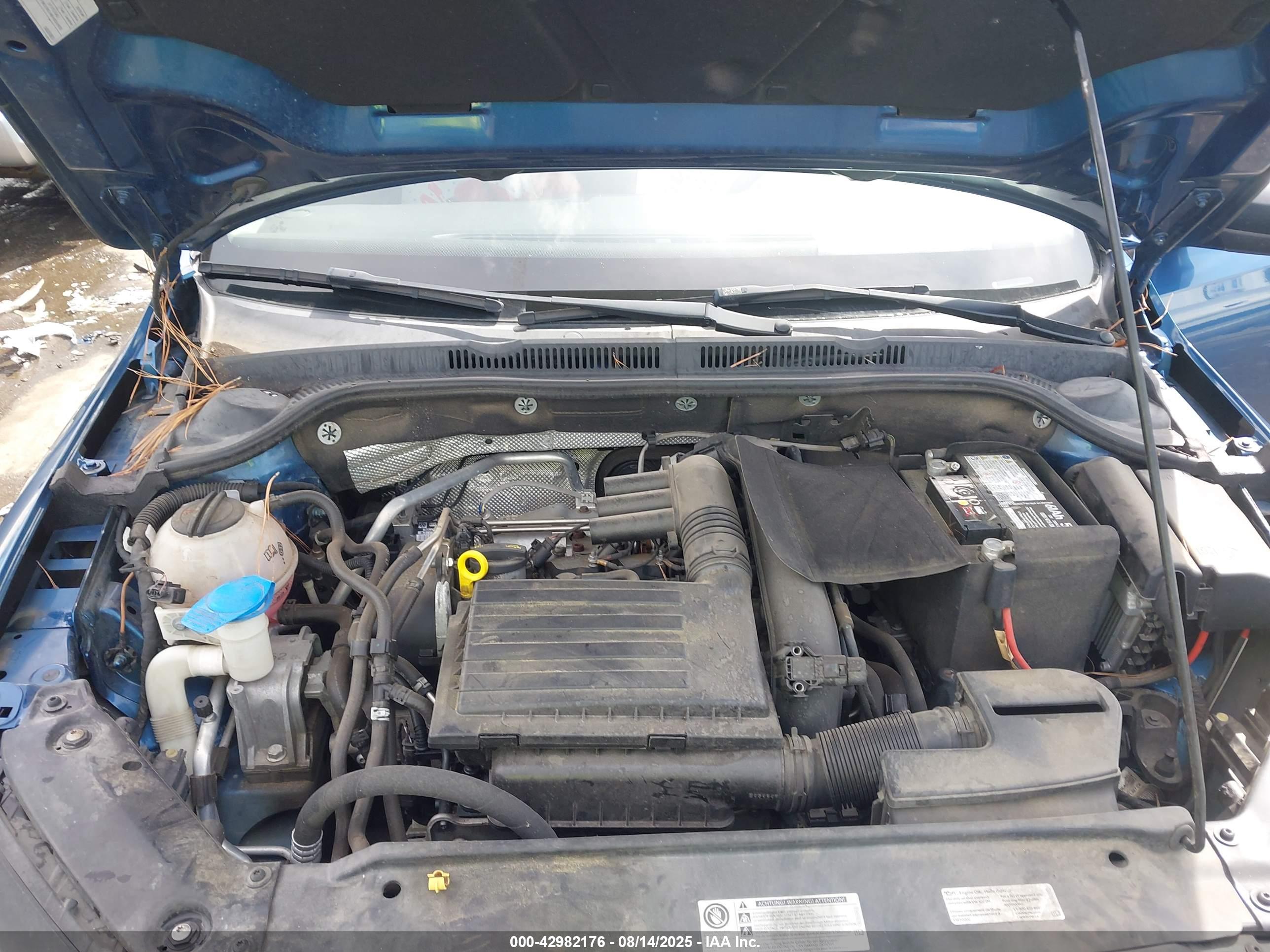 VOLKSWAGEN JETTA image 10