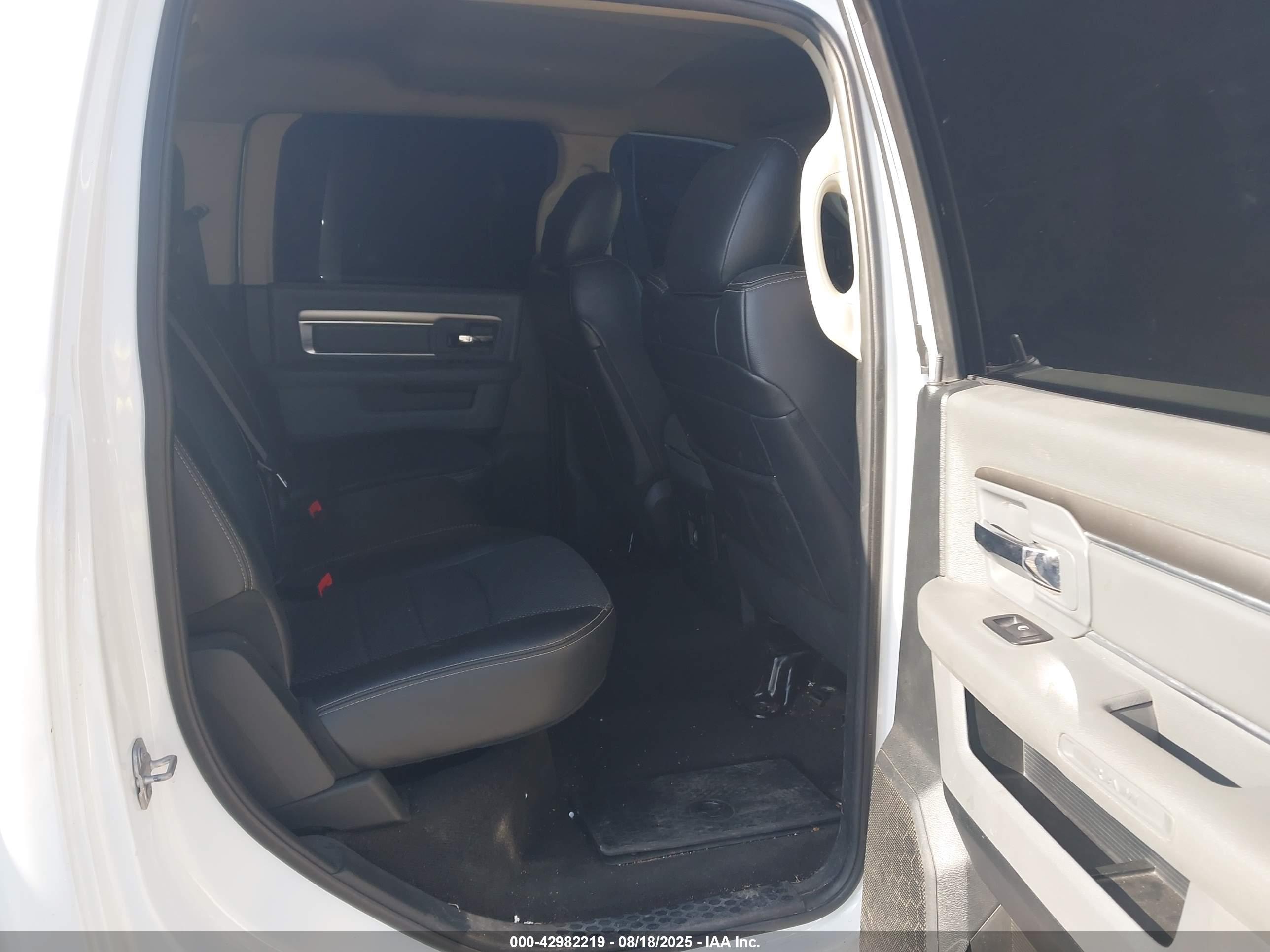 RAM 1500 image 8