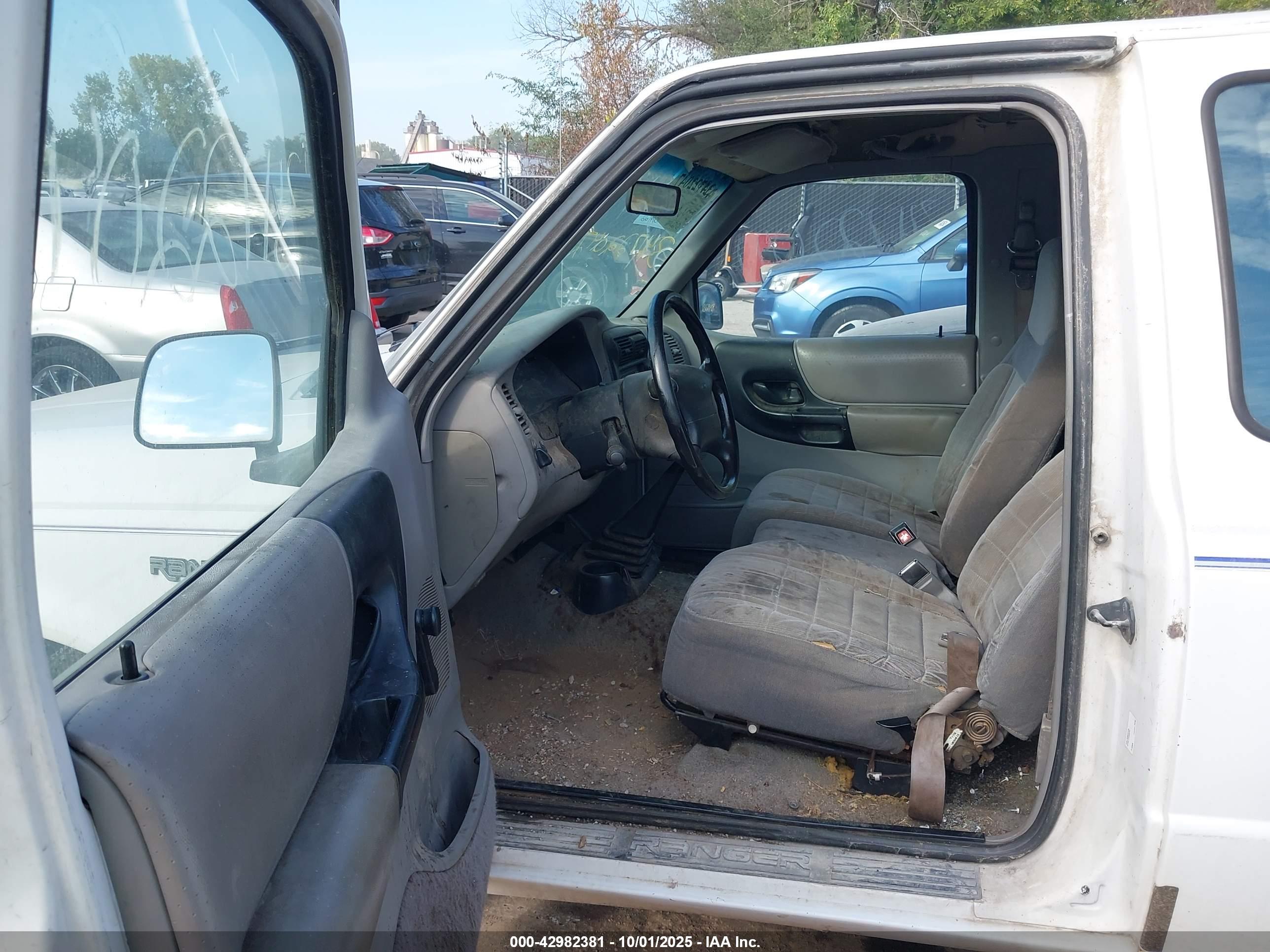 FORD RANGER image 5