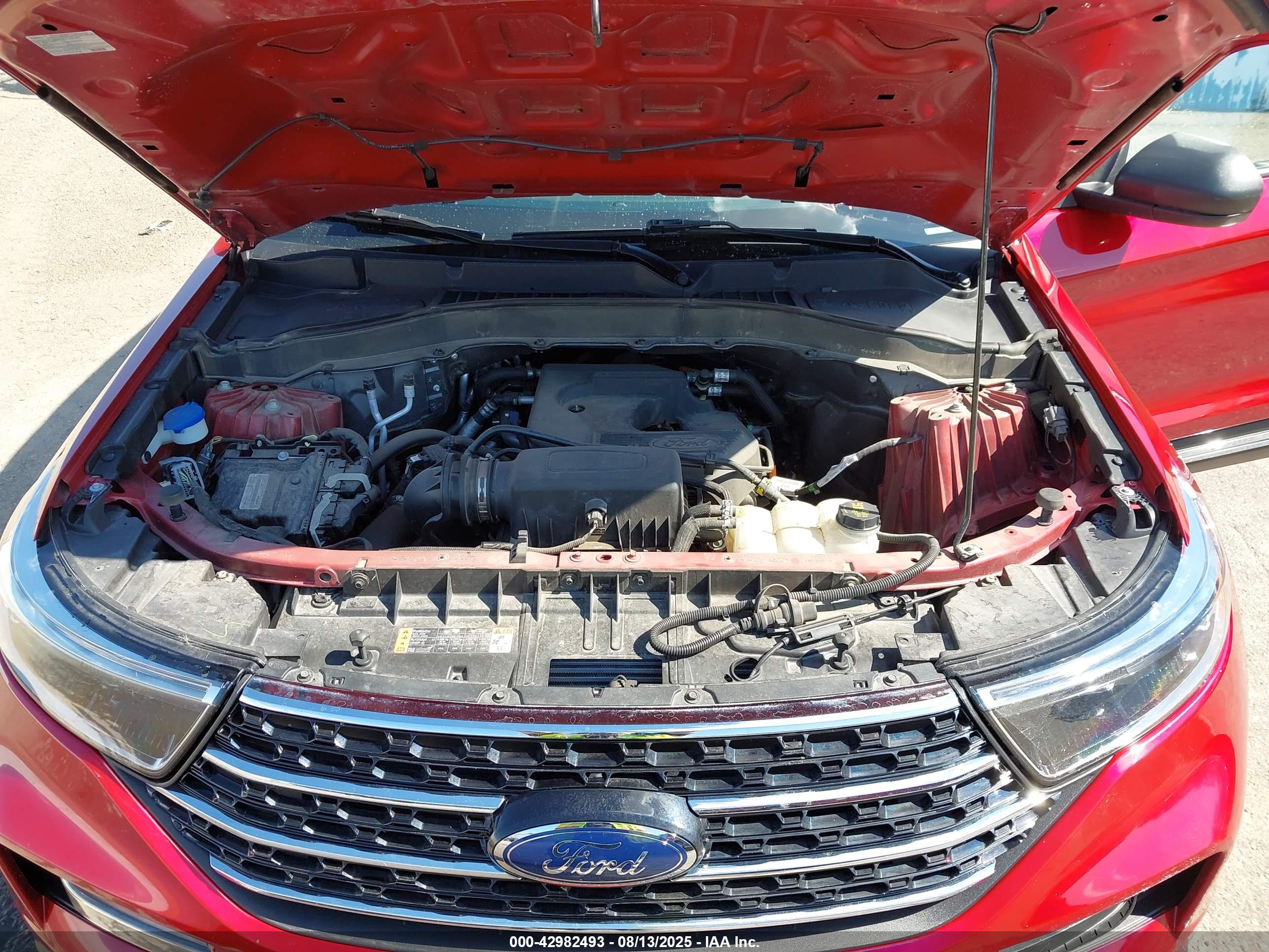 FORD EXPLORER image 10