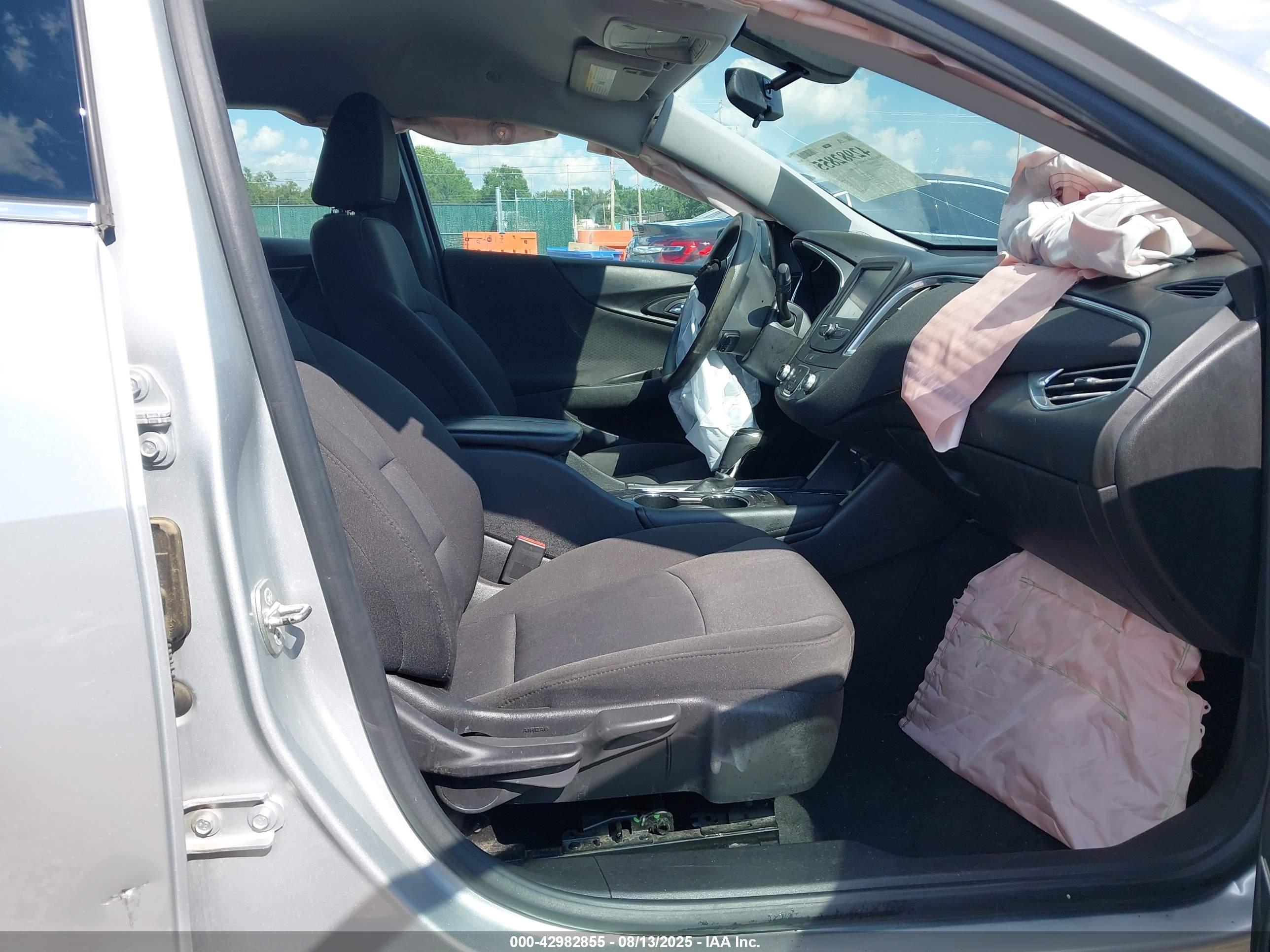 CHEVROLET MALIBU image 5