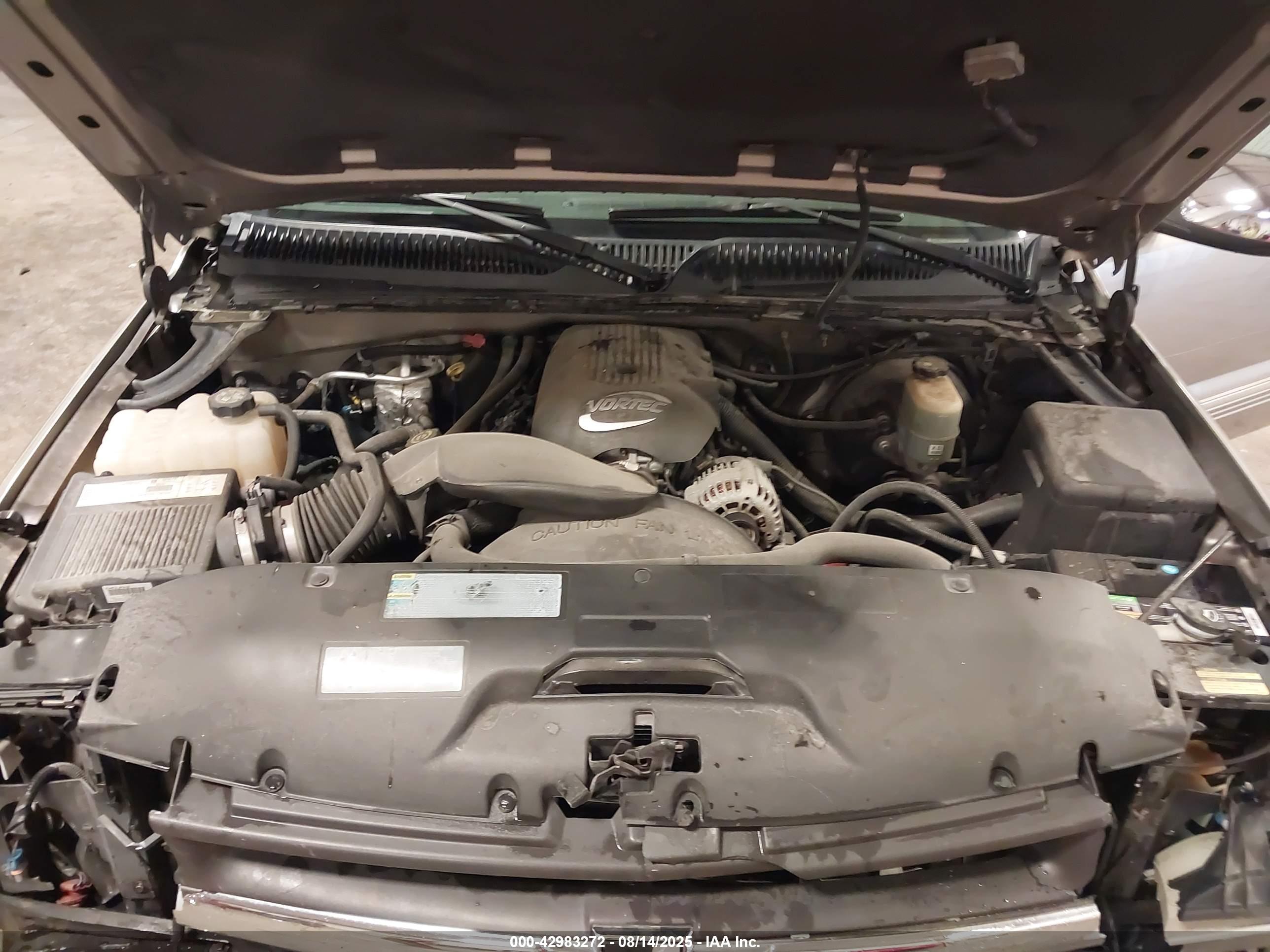 CHEVROLET SILVERADO image 10