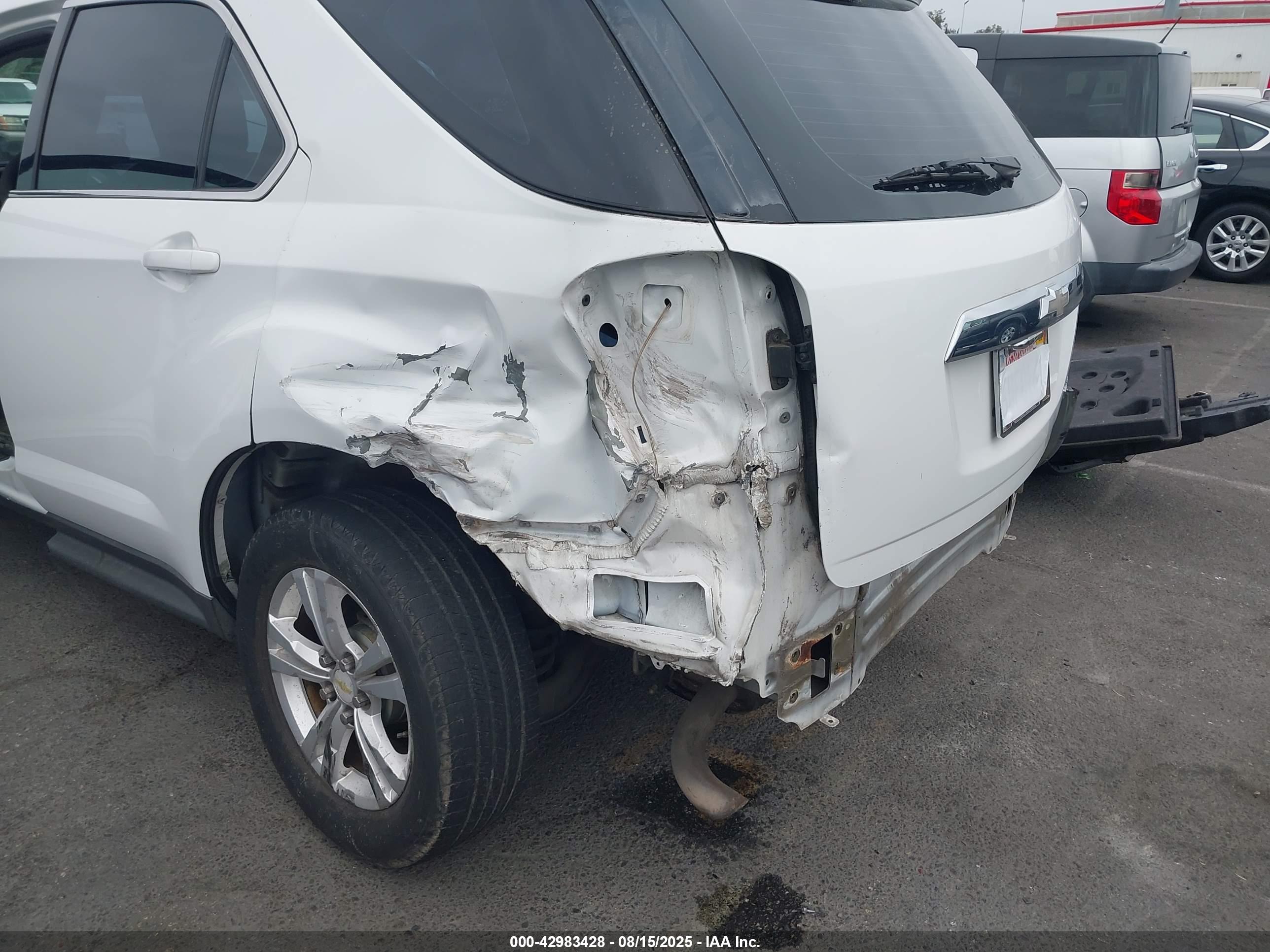 CHEVROLET EQUINOX image 6
