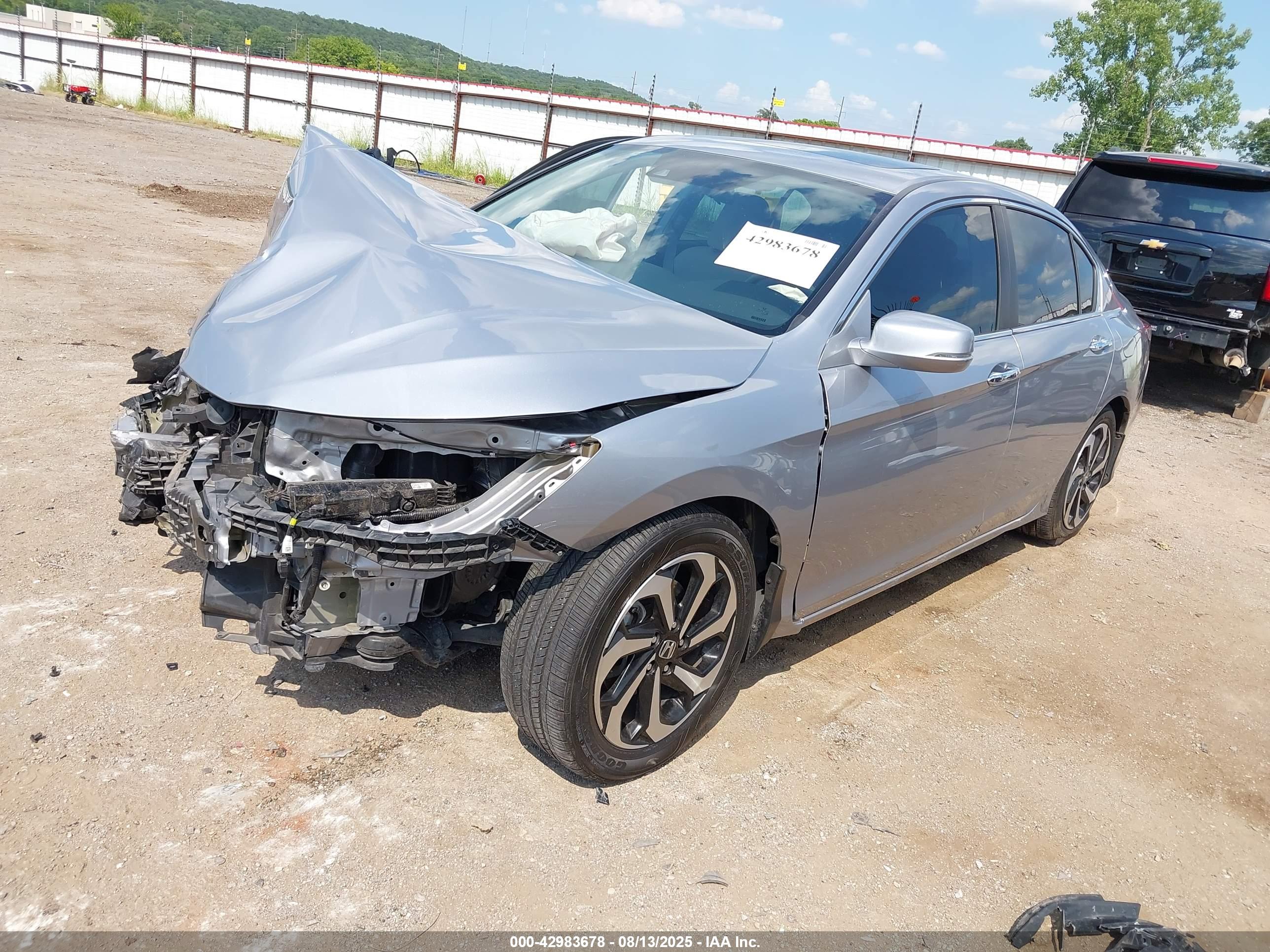 HONDA ACCORD image 2