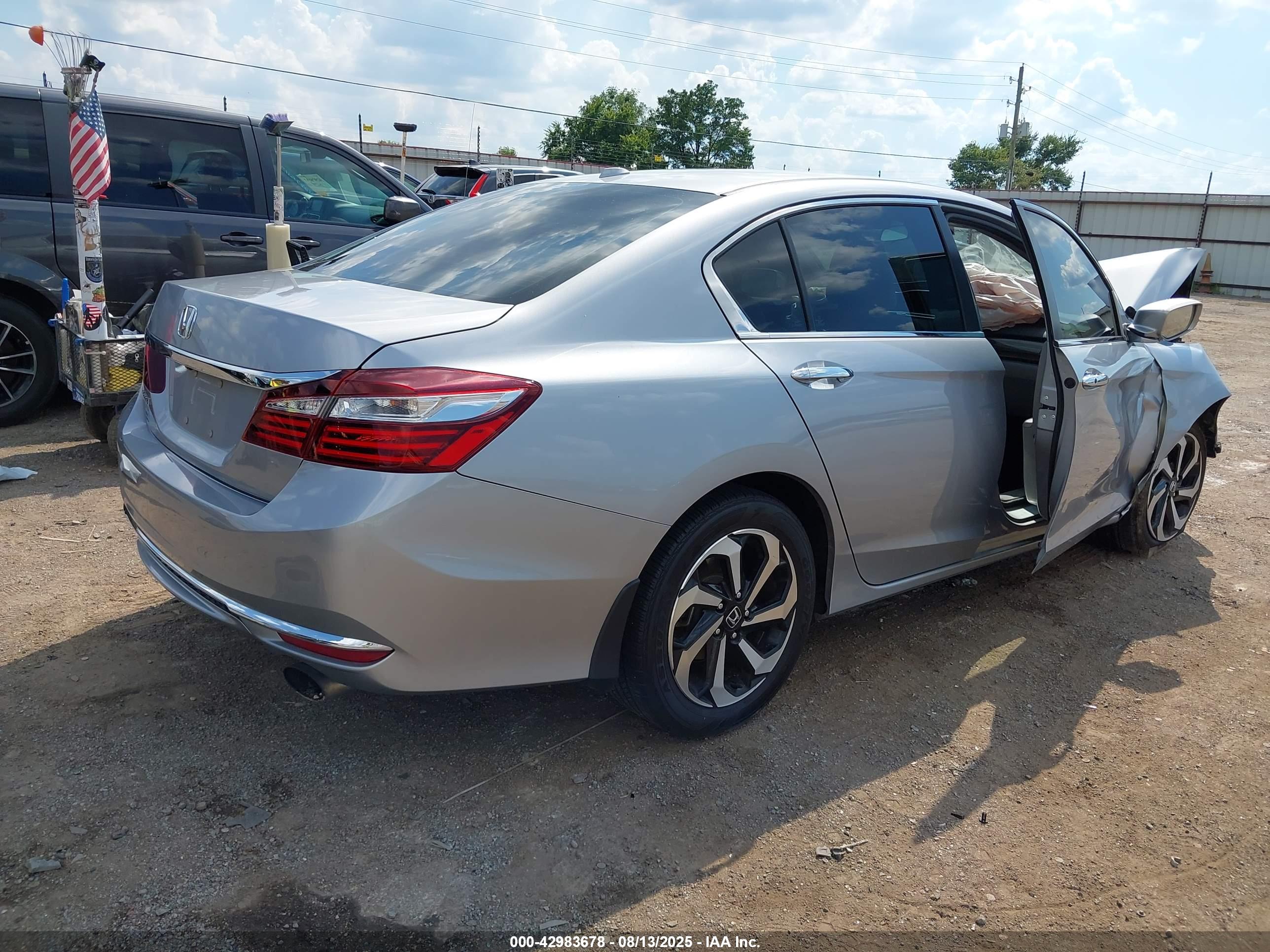 HONDA ACCORD image 4