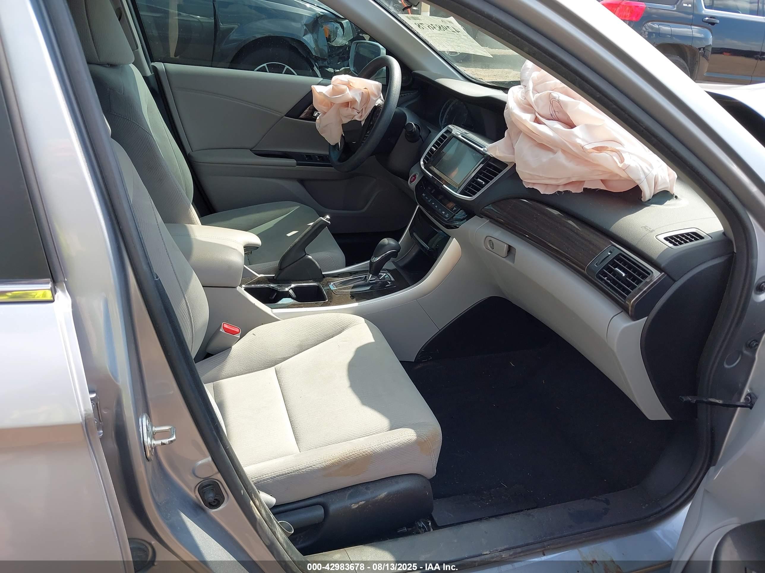 HONDA ACCORD image 5