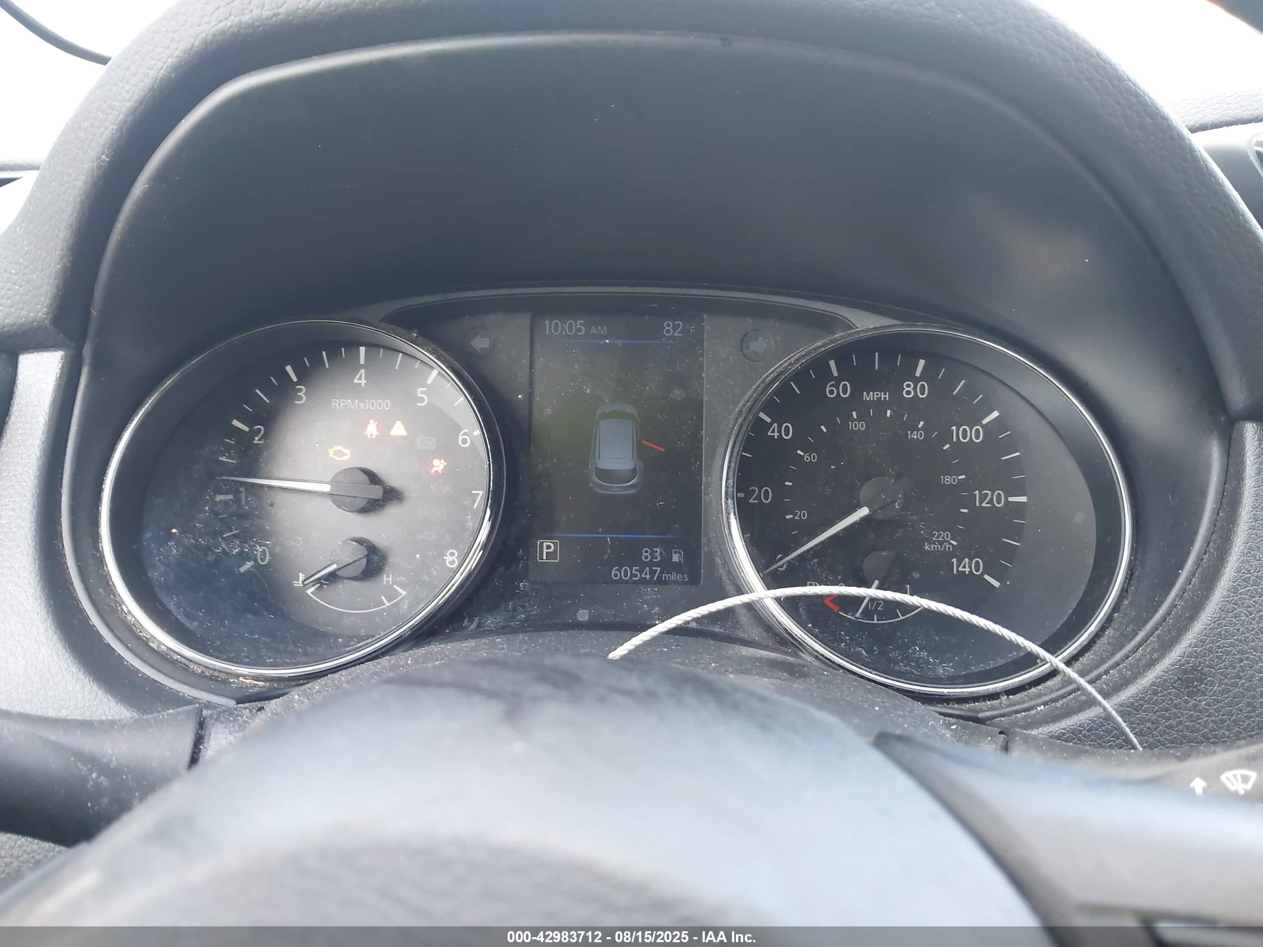 NISSAN ROGUE image 7