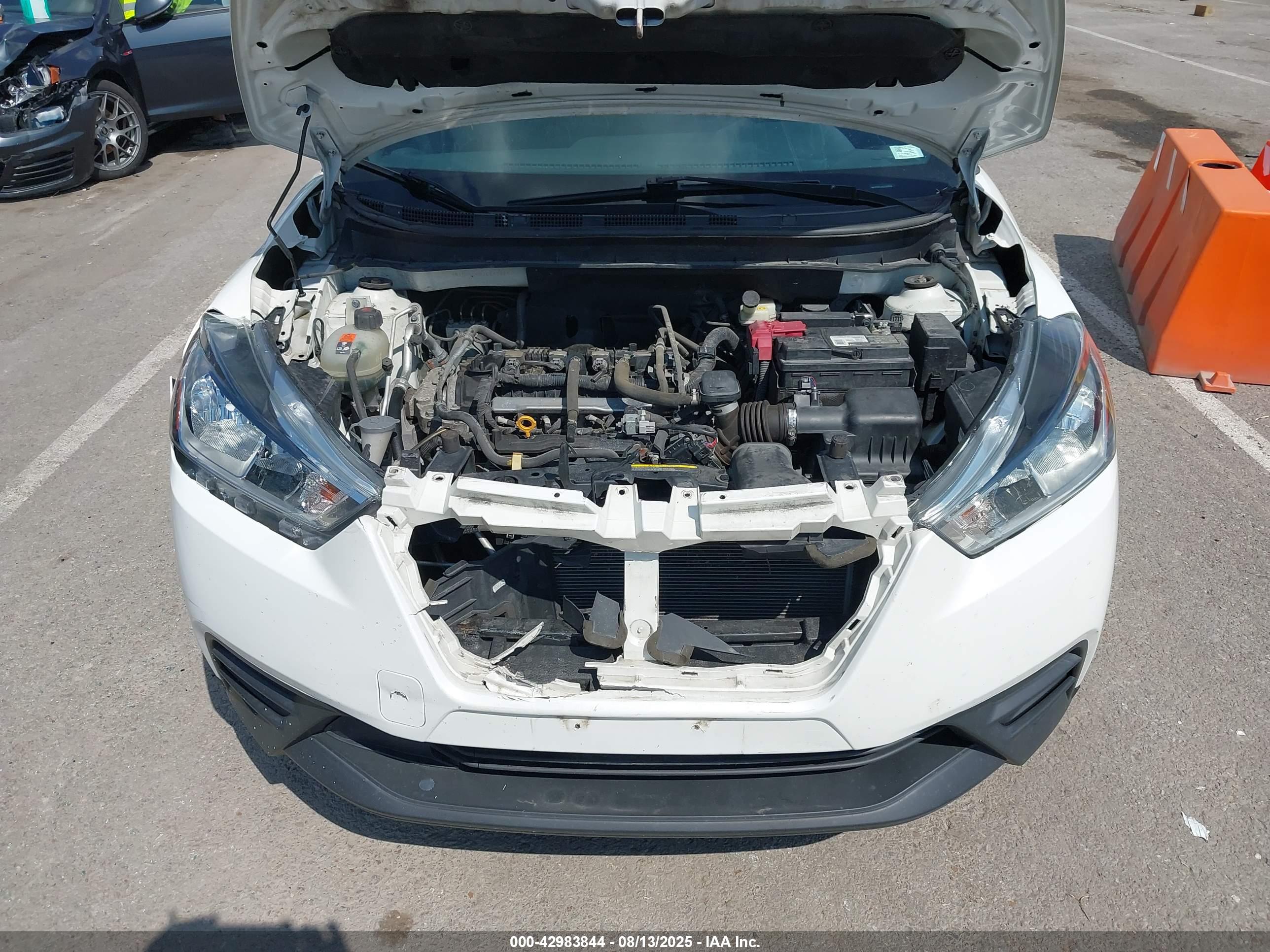 NISSAN KICKS image 10