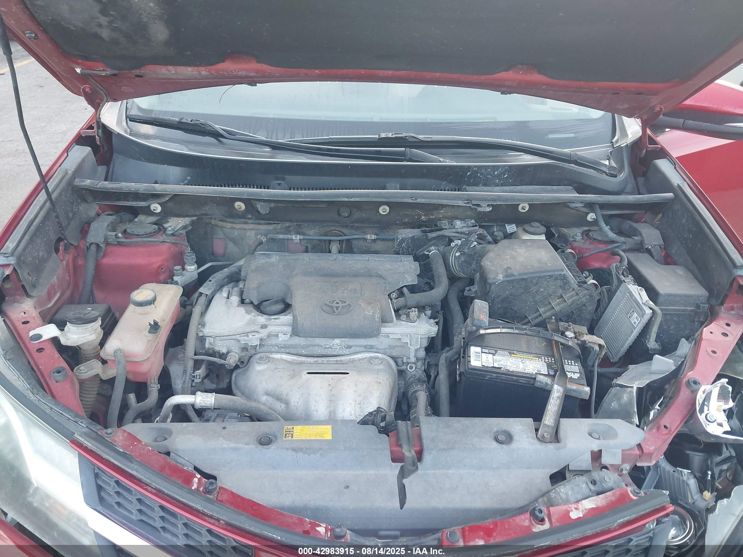 TOYOTA RAV4 image 10