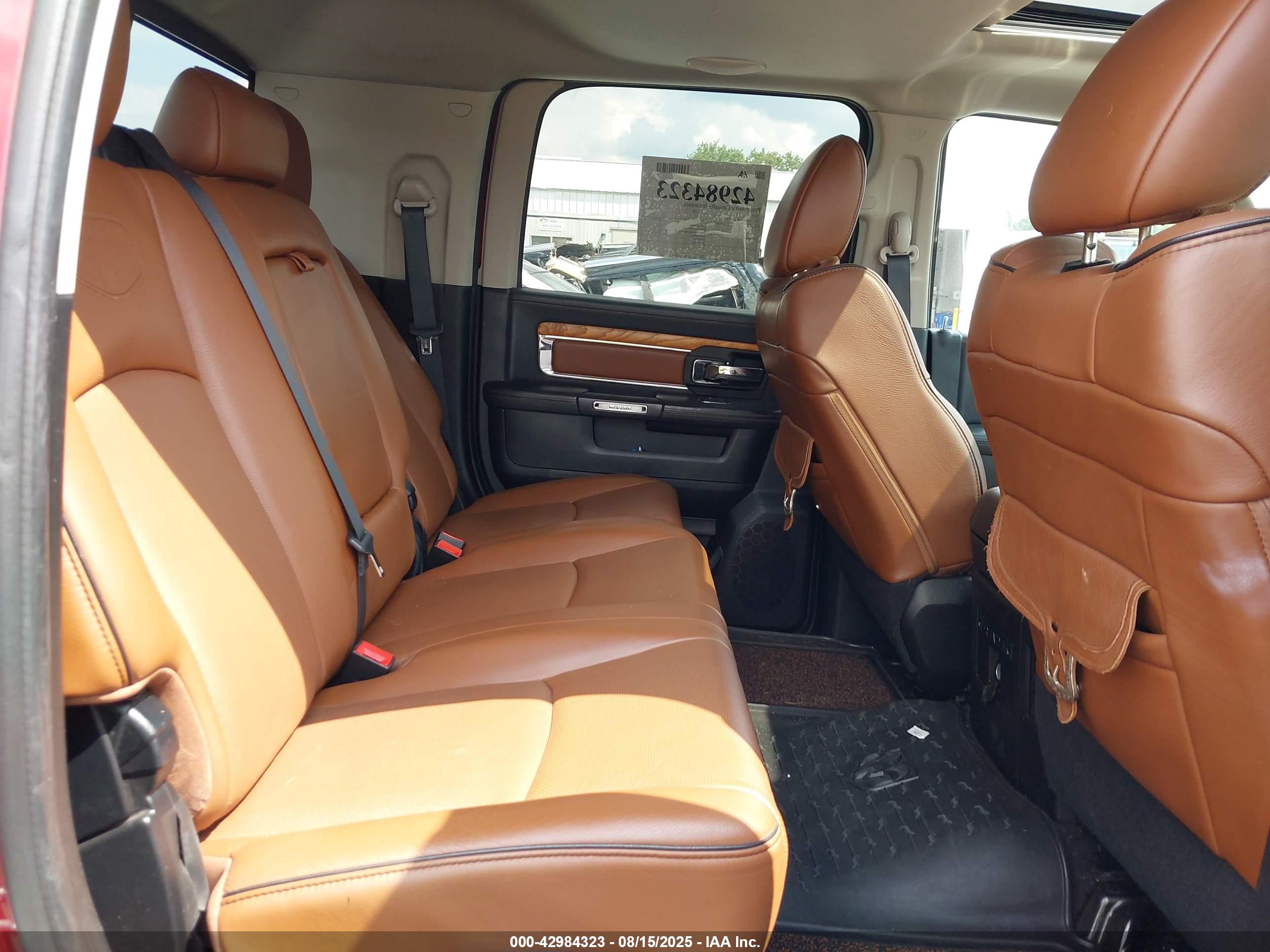 RAM 2500 image 8
