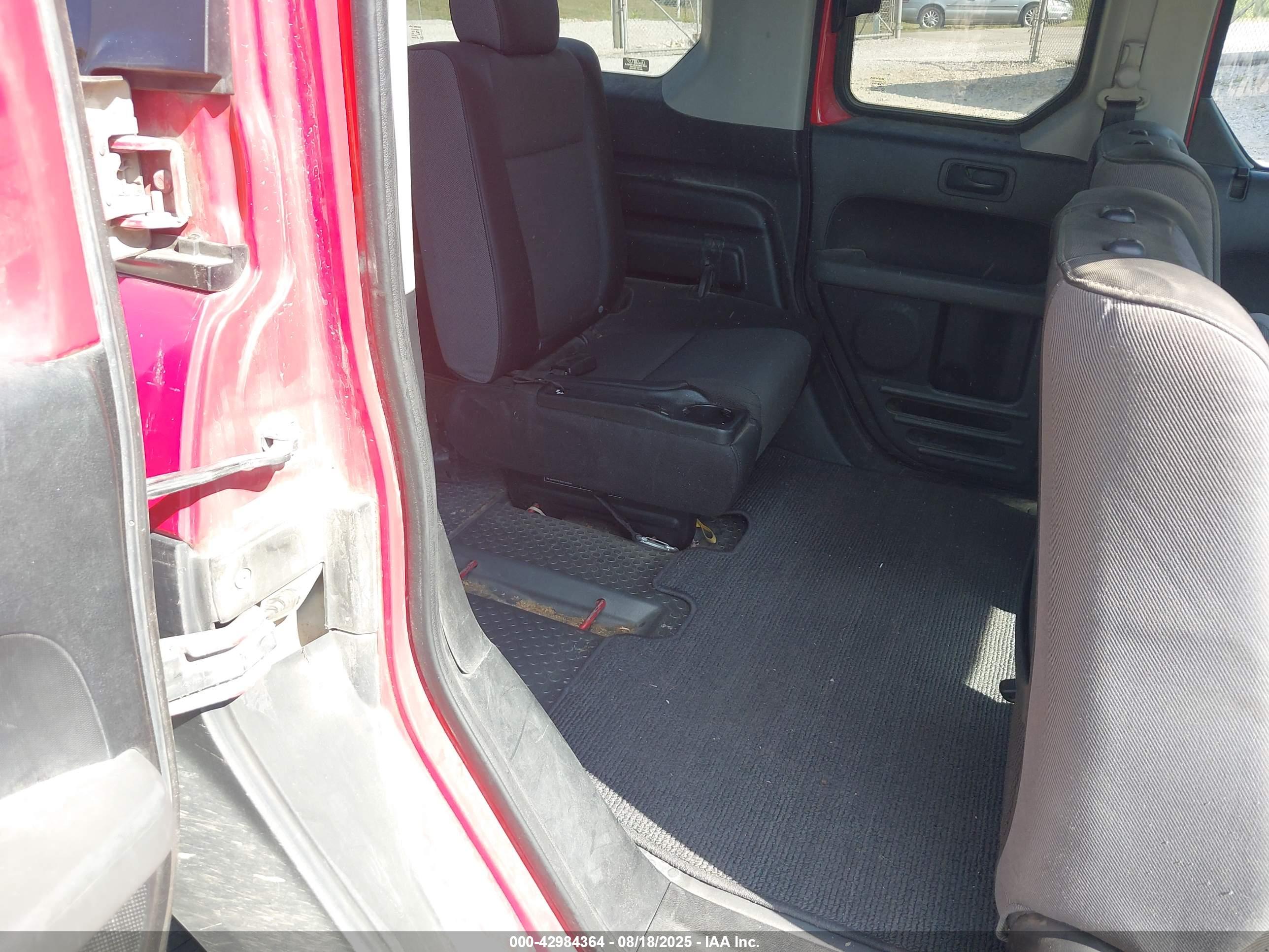 HONDA ELEMENT image 8