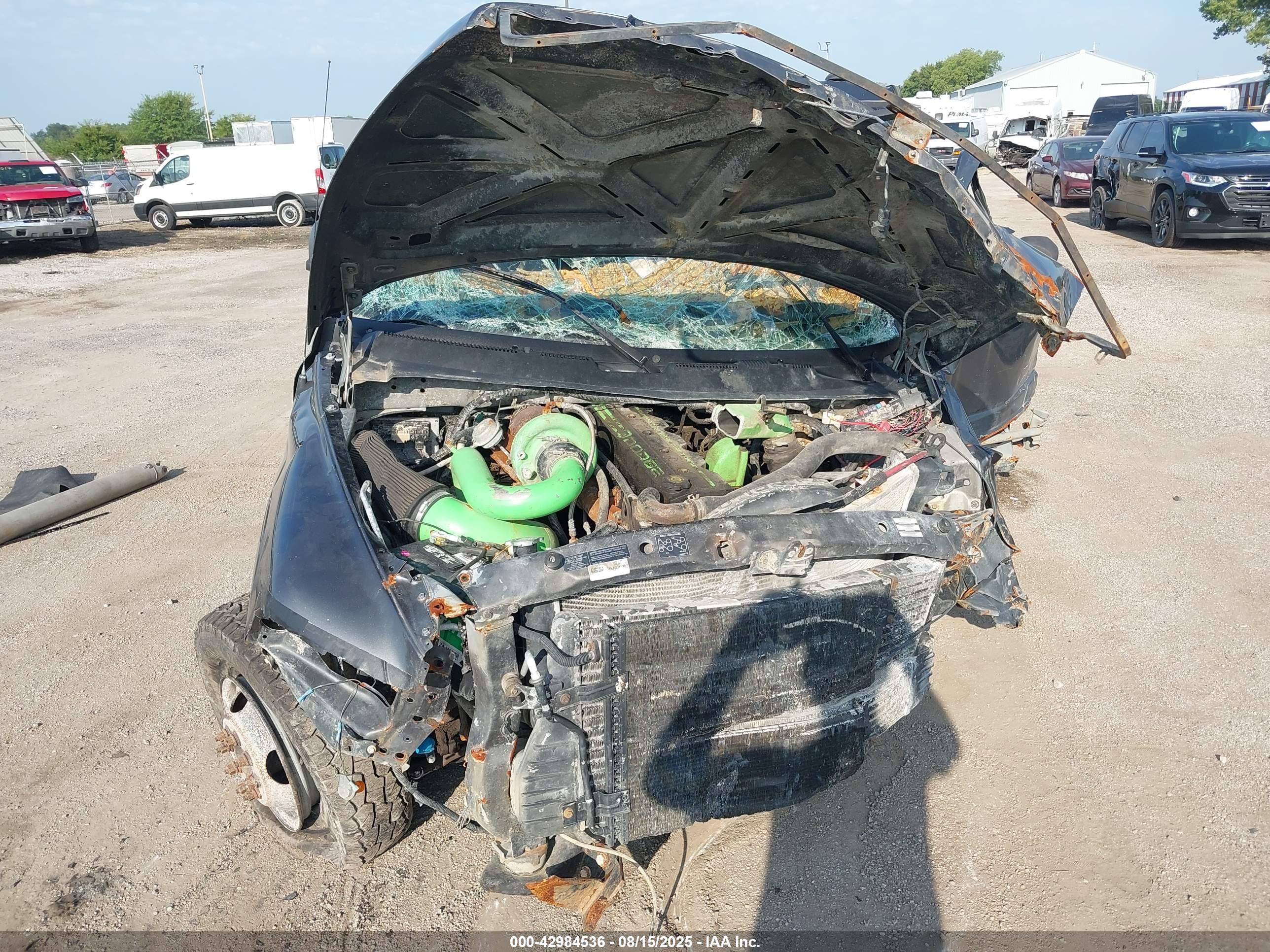 DODGE RAM image 10