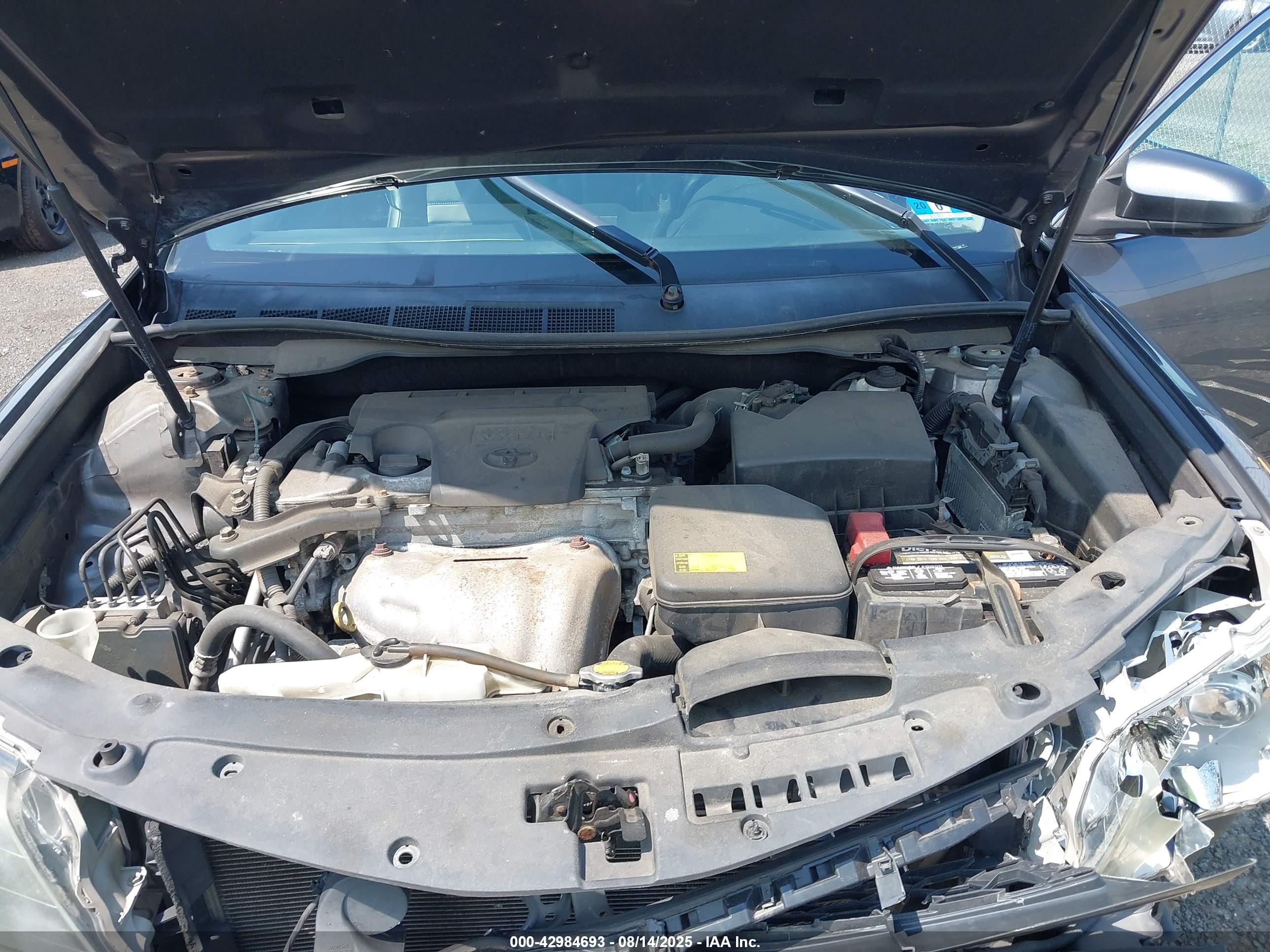 TOYOTA CAMRY image 10