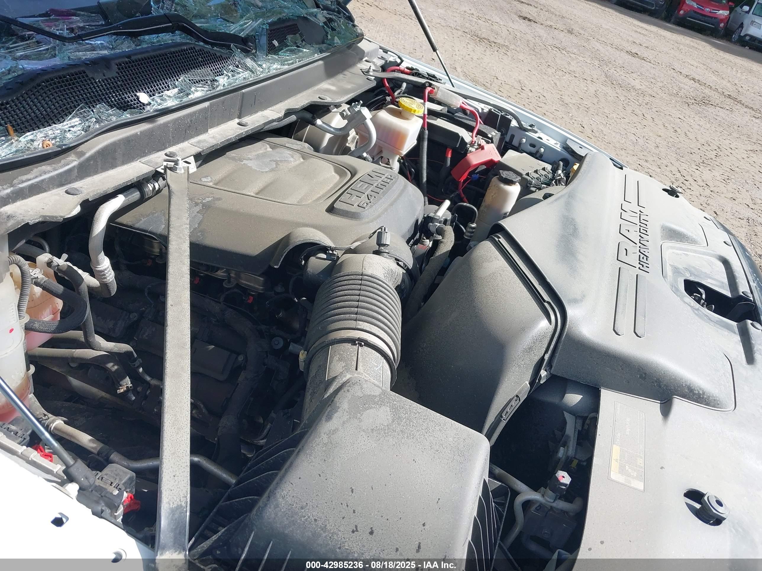 RAM 2500 image 10