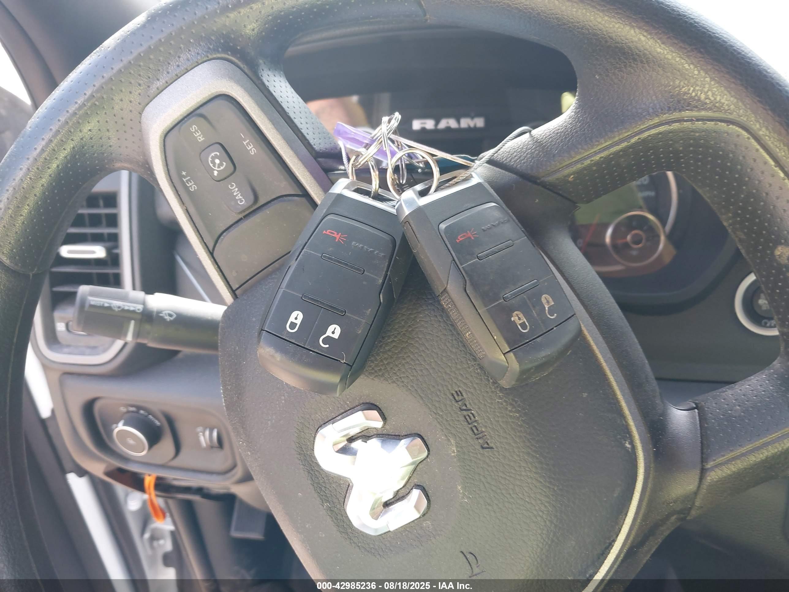 RAM 2500 image 11