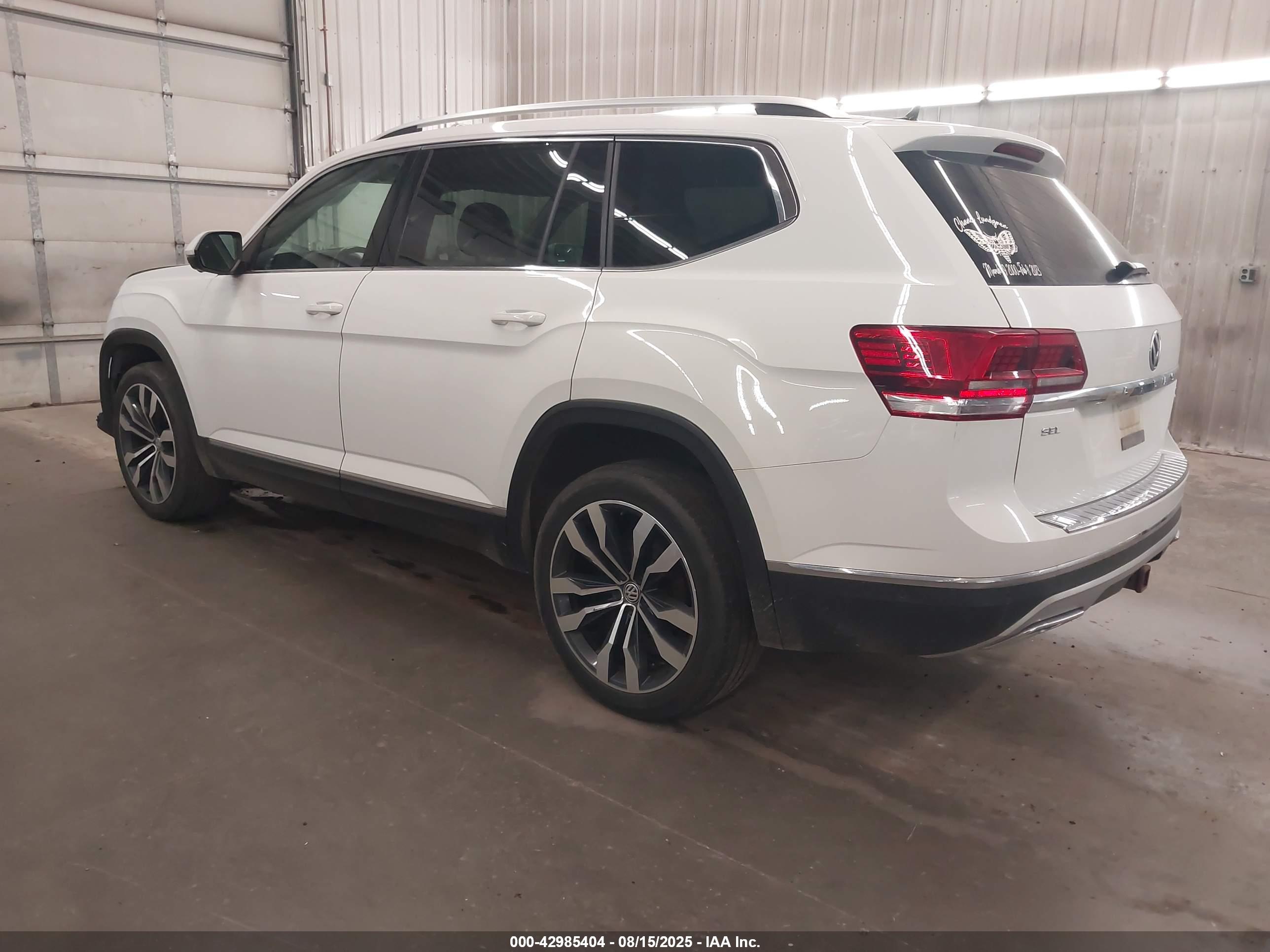 VOLKSWAGEN ATLAS image 3