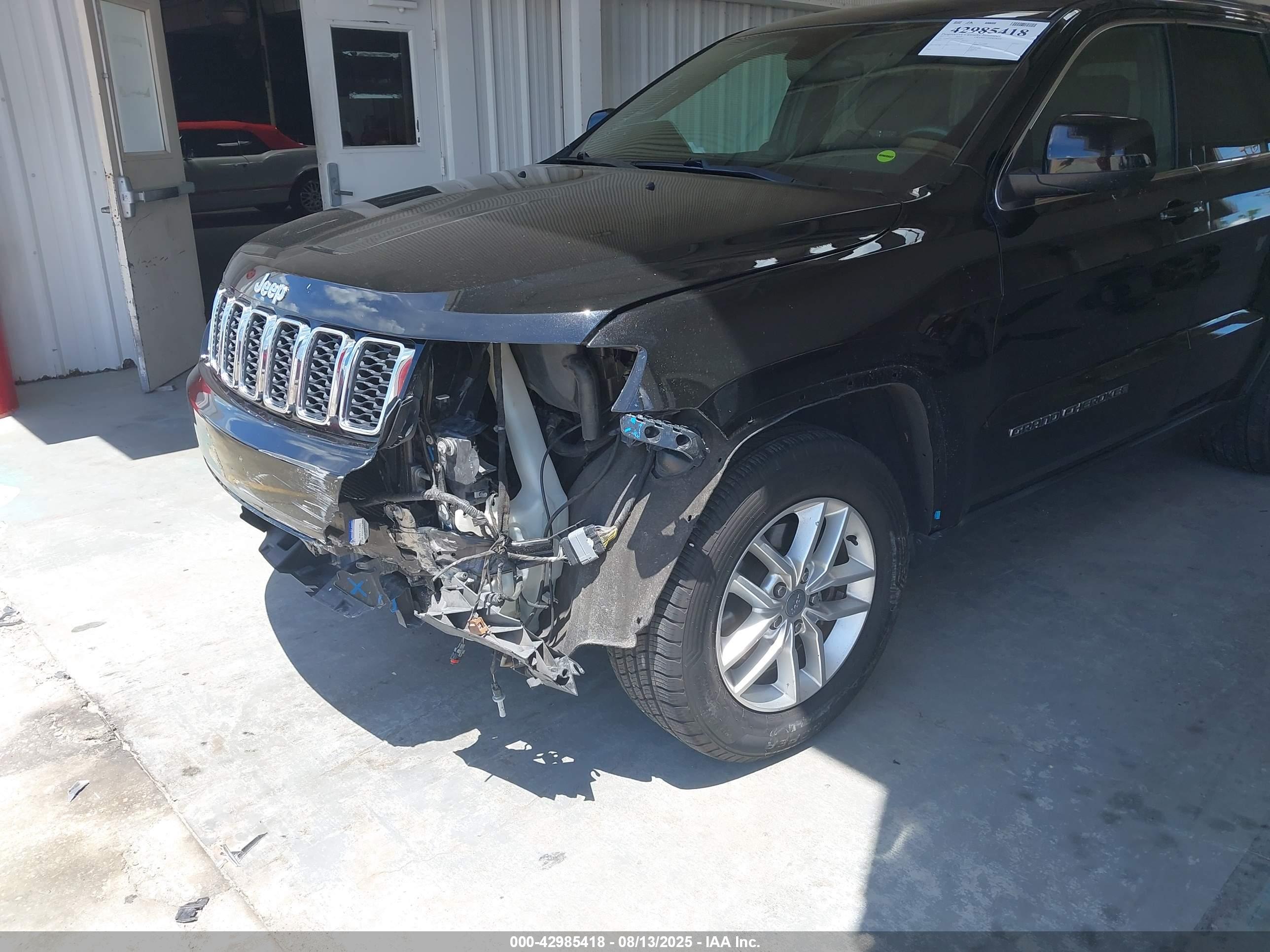JEEP GRAND image 6