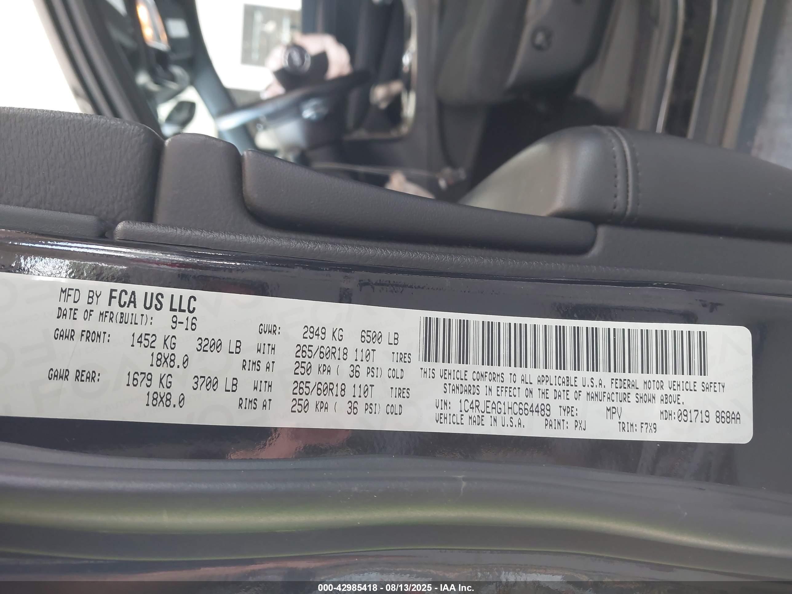 JEEP GRAND image 9