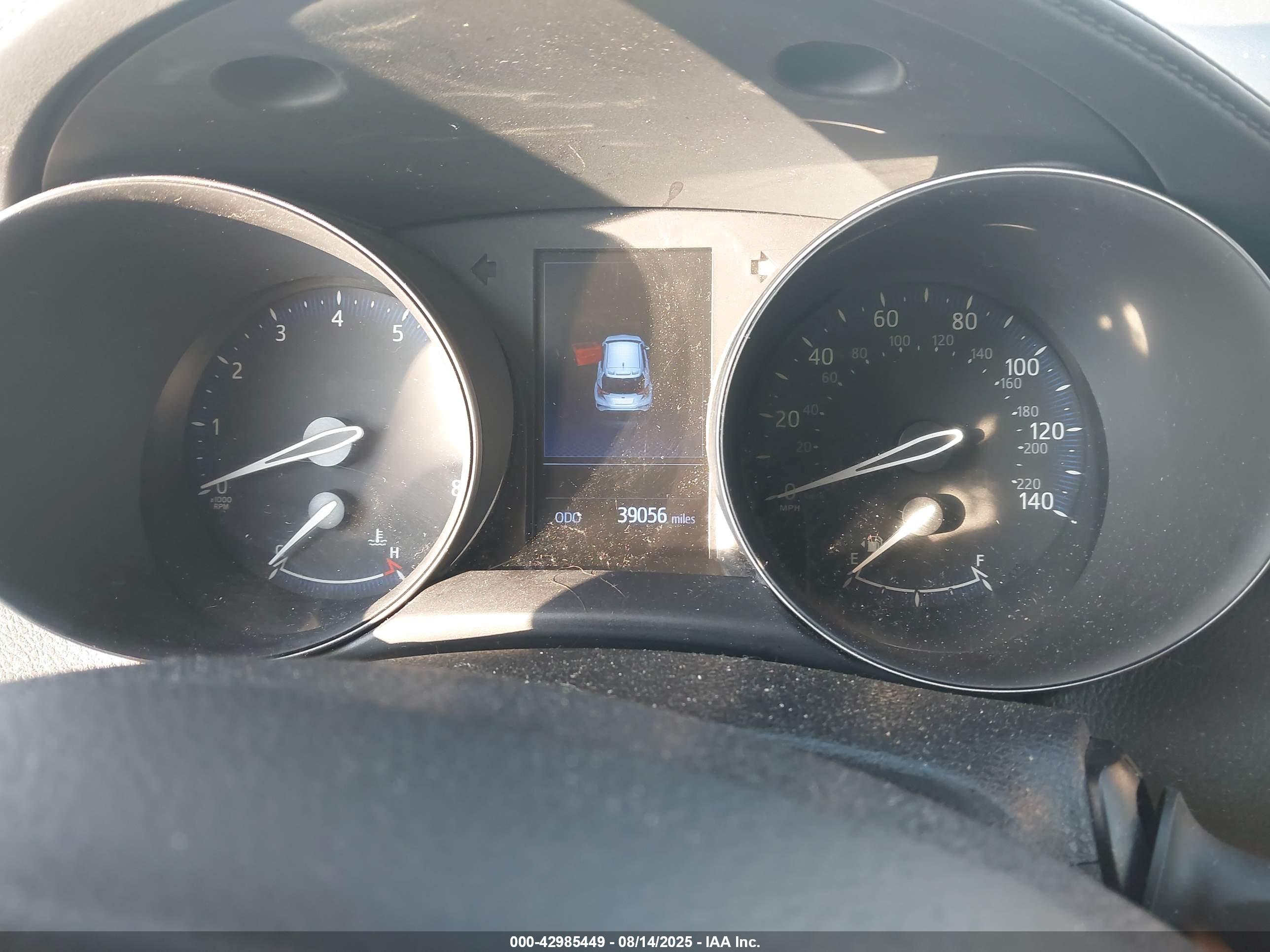 TOYOTA C-HR image 7