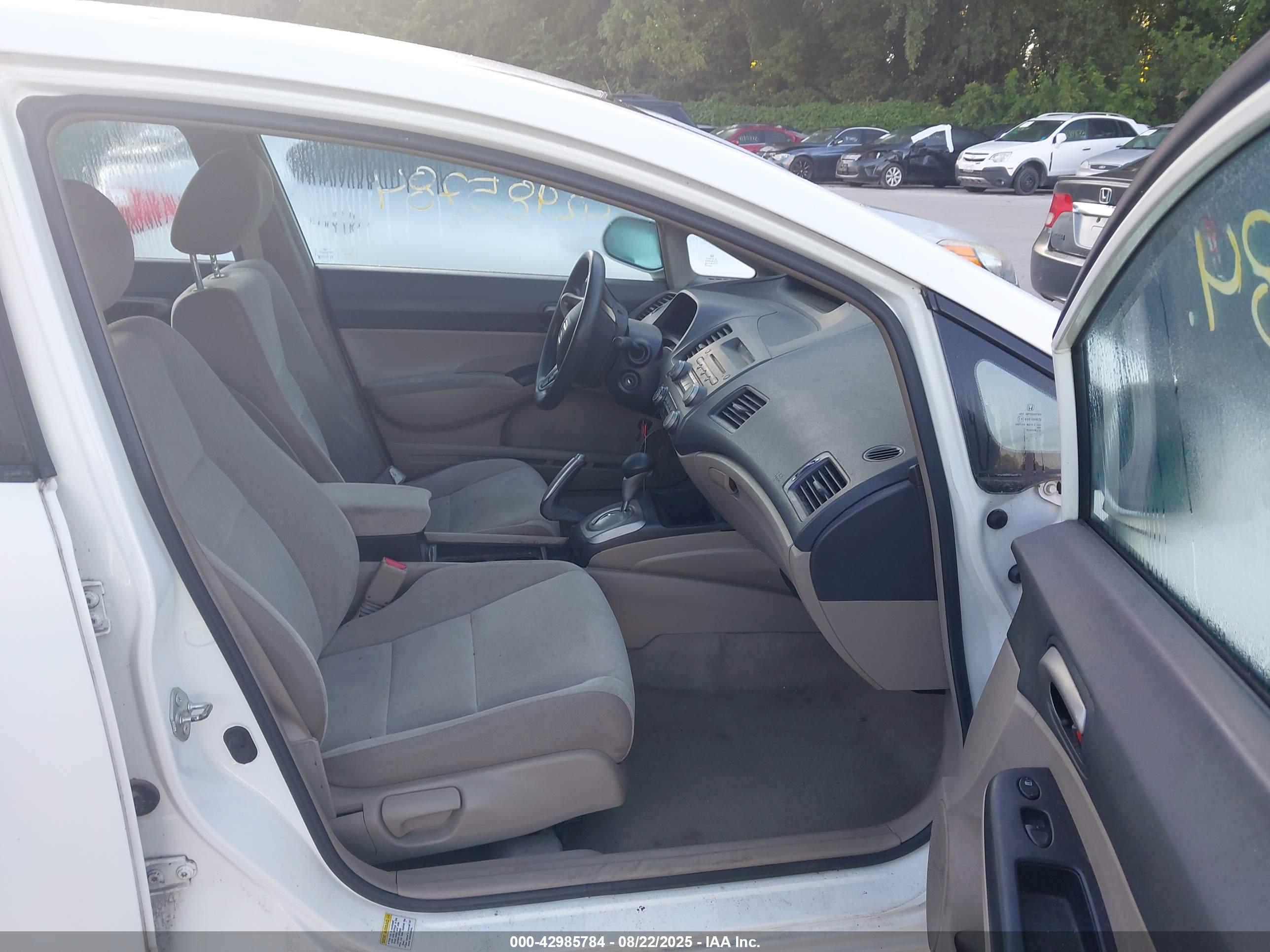HONDA CIVIC image 5