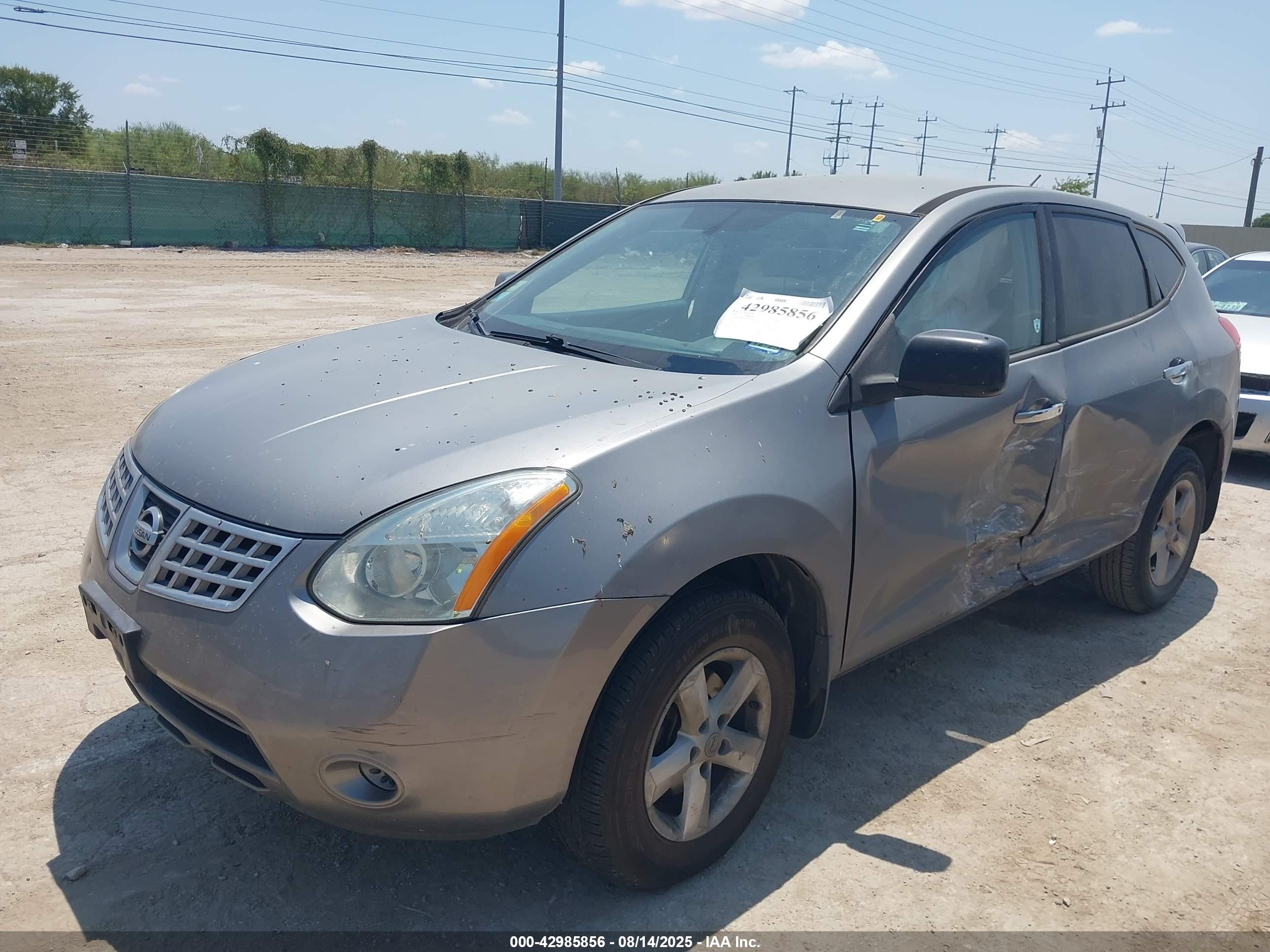 NISSAN ROGUE image 2