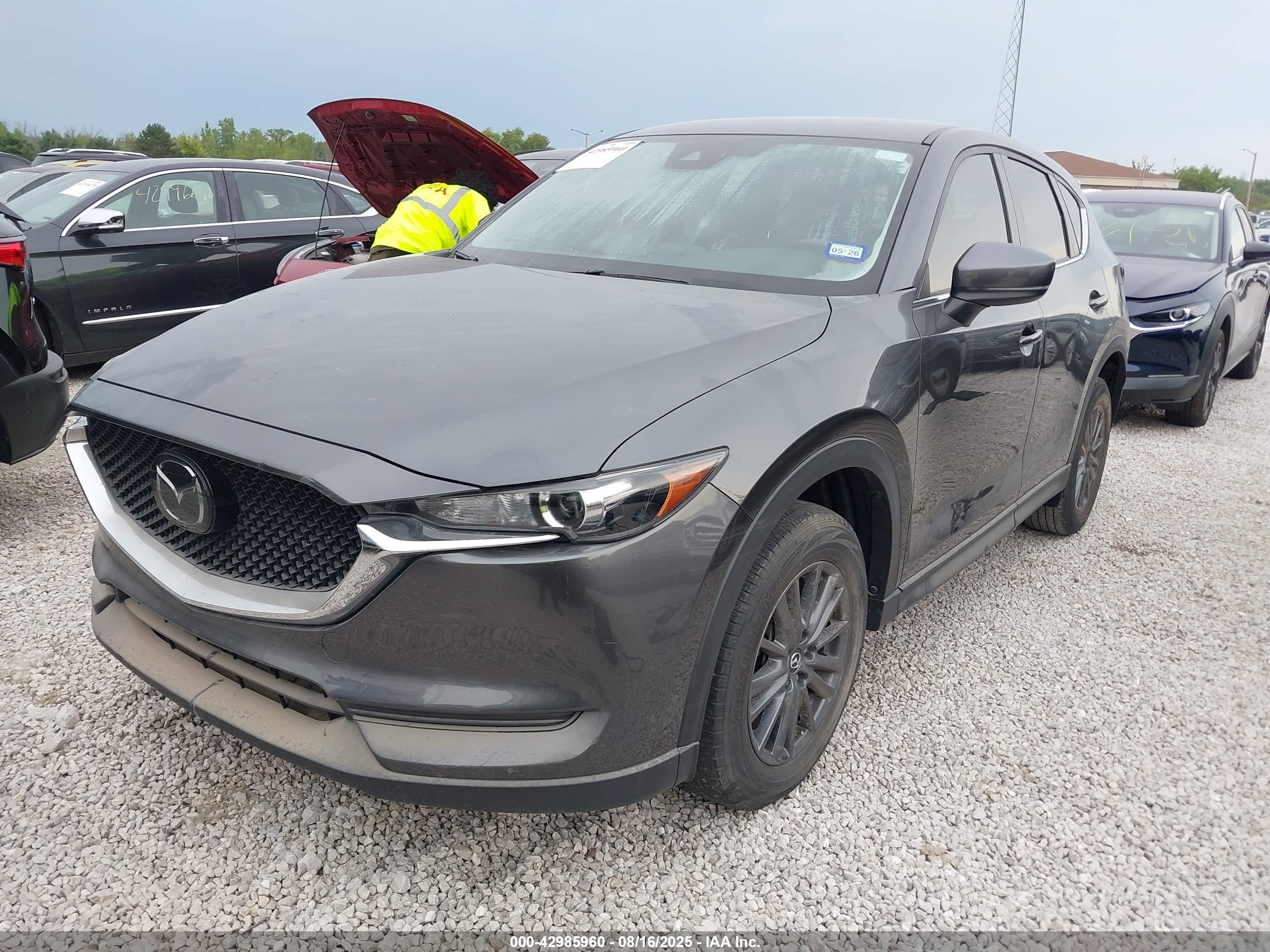 MAZDA CX-5 image 2