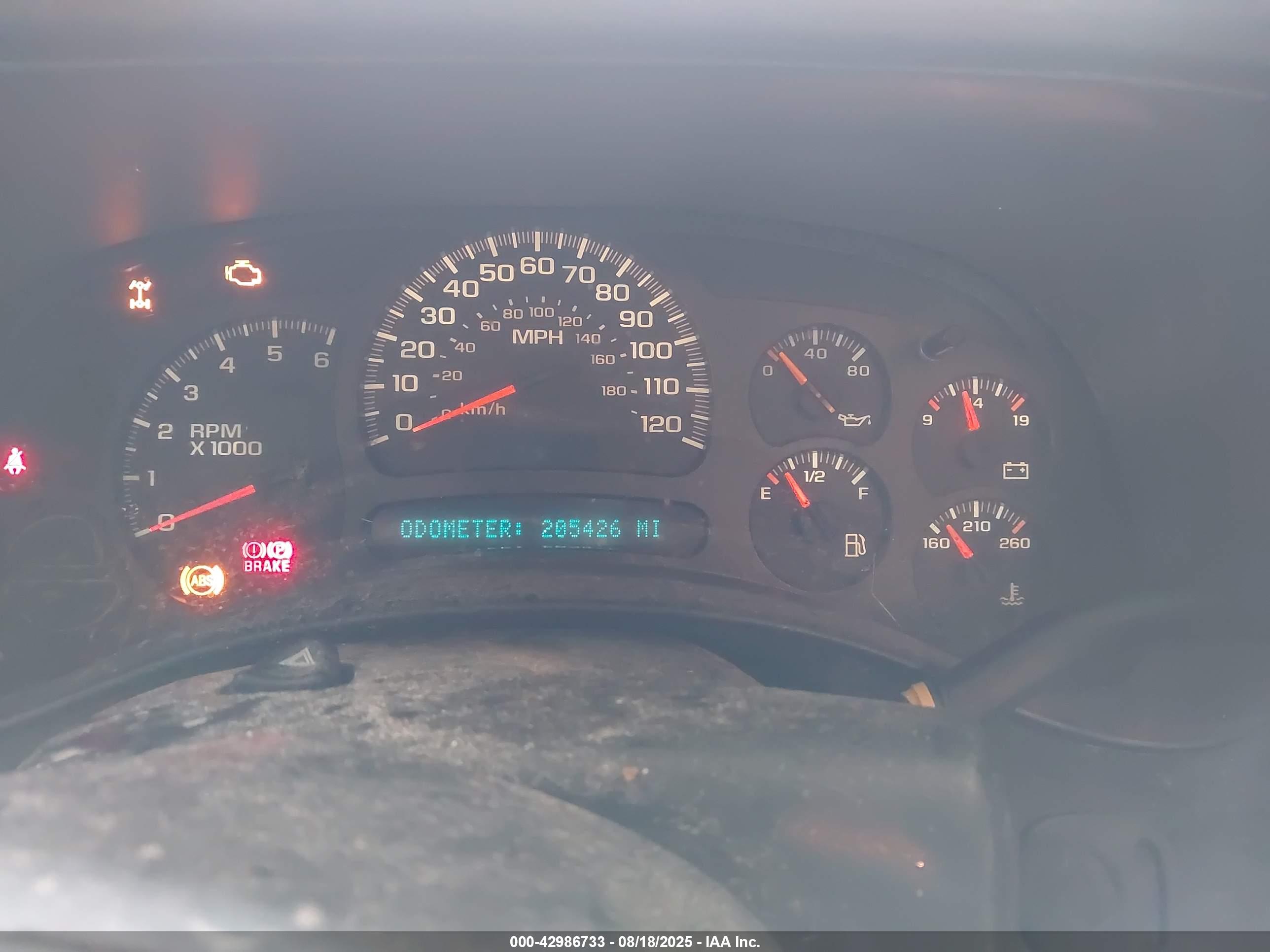 CHEVROLET SILVERADO image 7