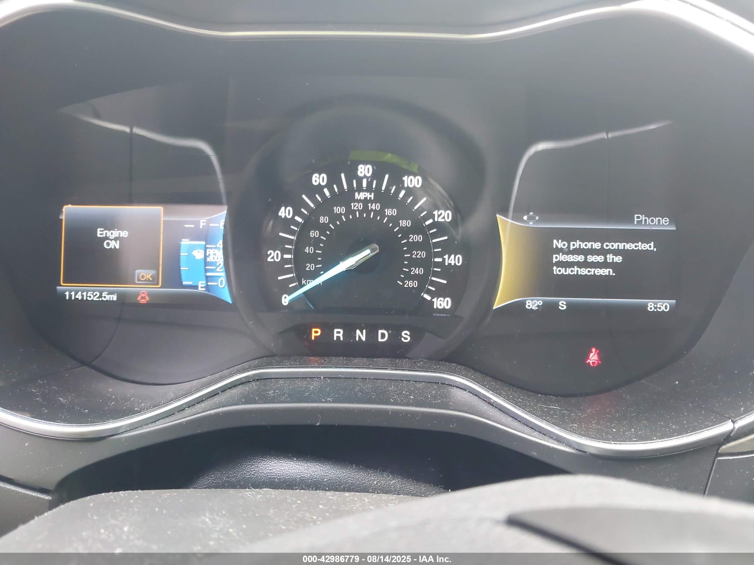 FORD FUSION image 7