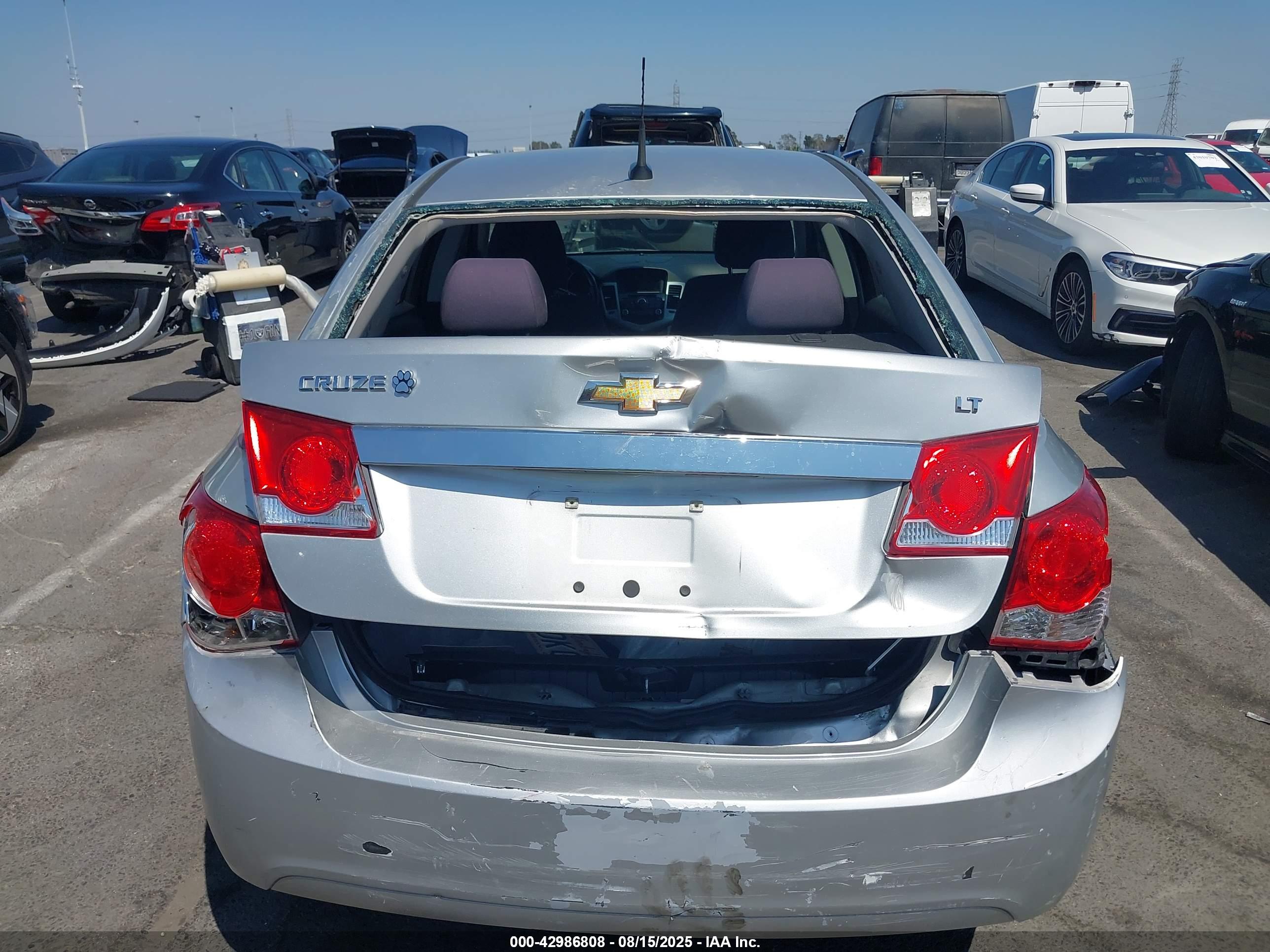 CHEVROLET CRUZE image 6