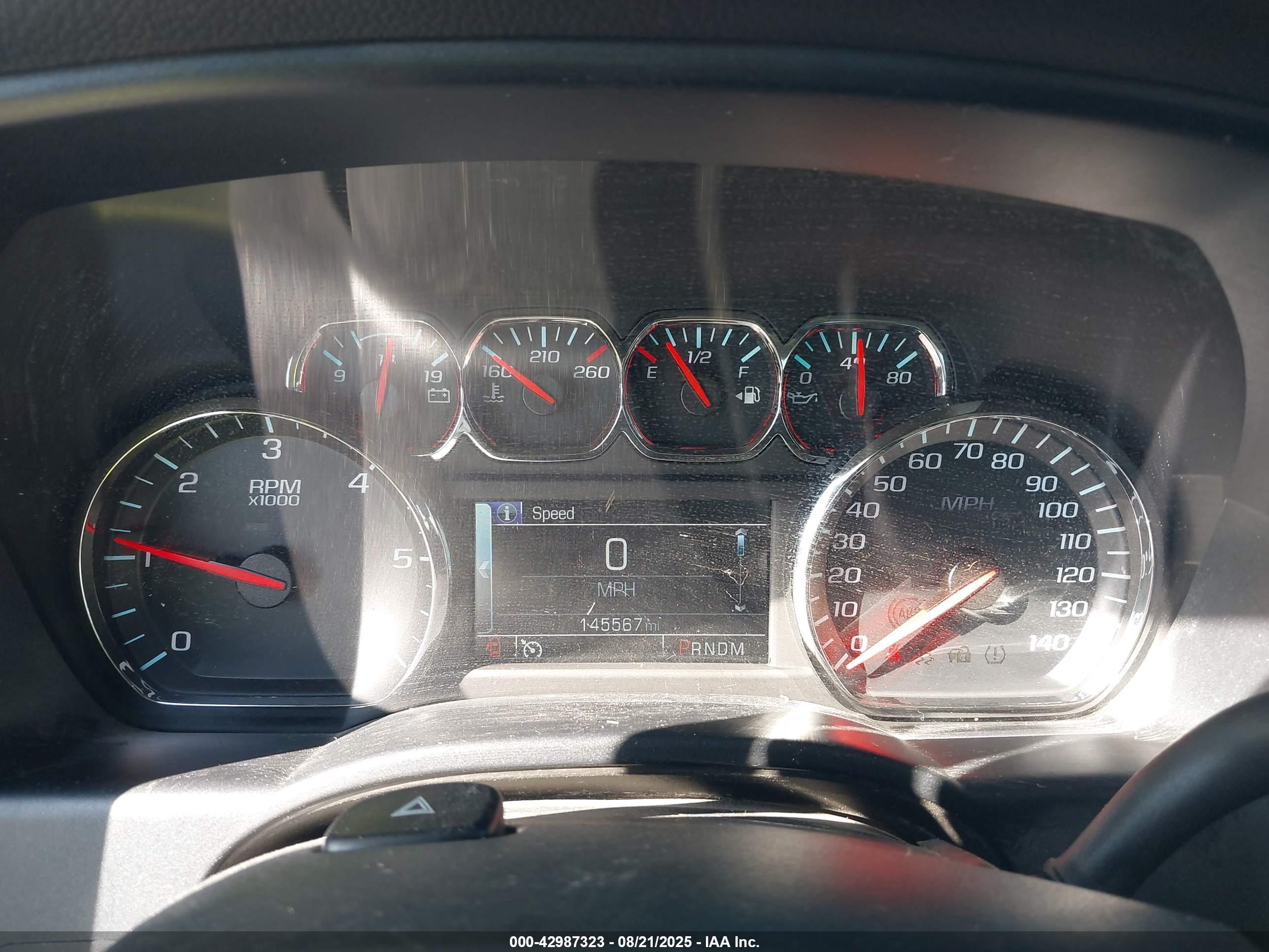CHEVROLET SILVERADO image 7